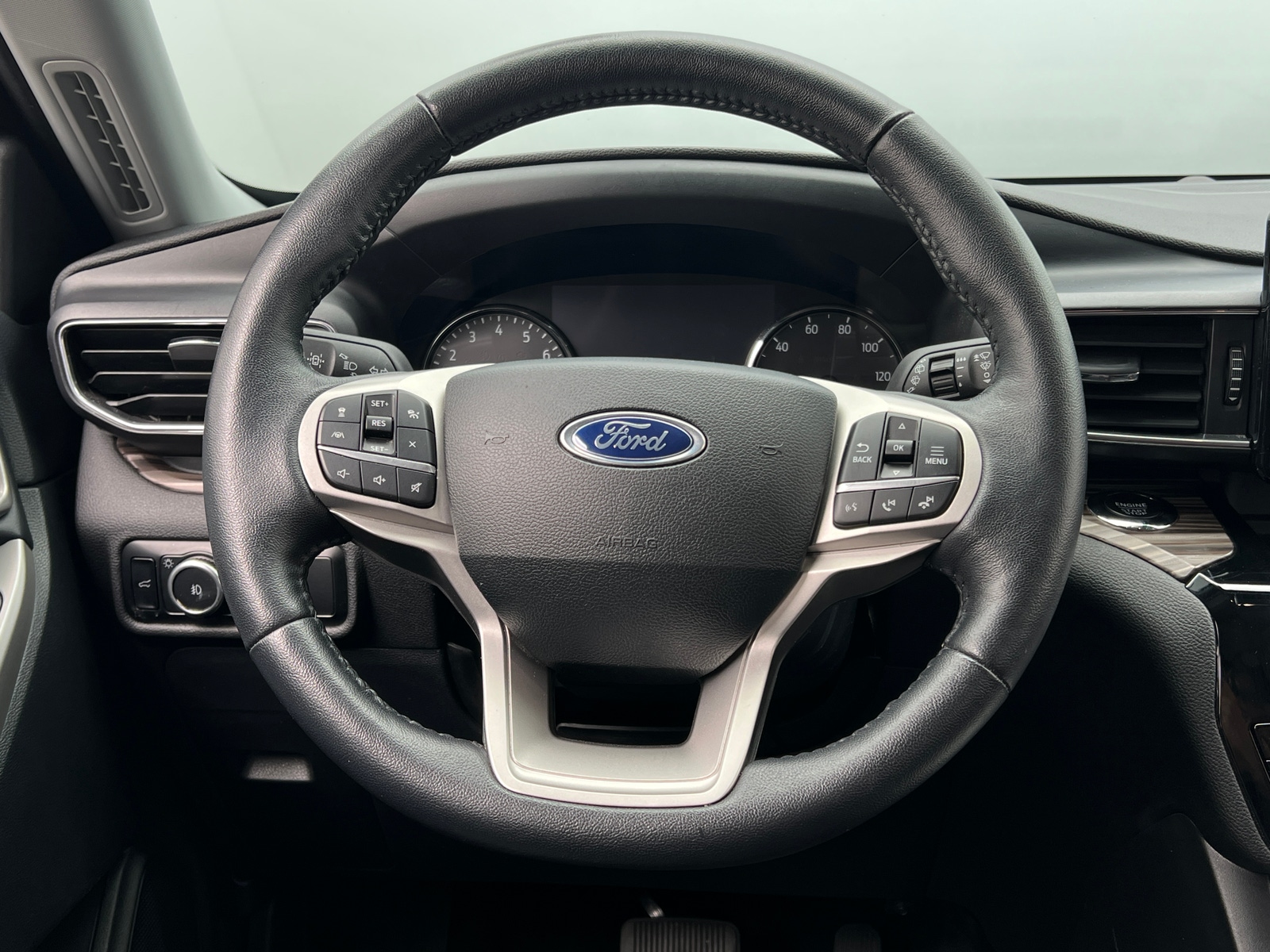 Thumbnail: 2024 Ford Explorer - 4