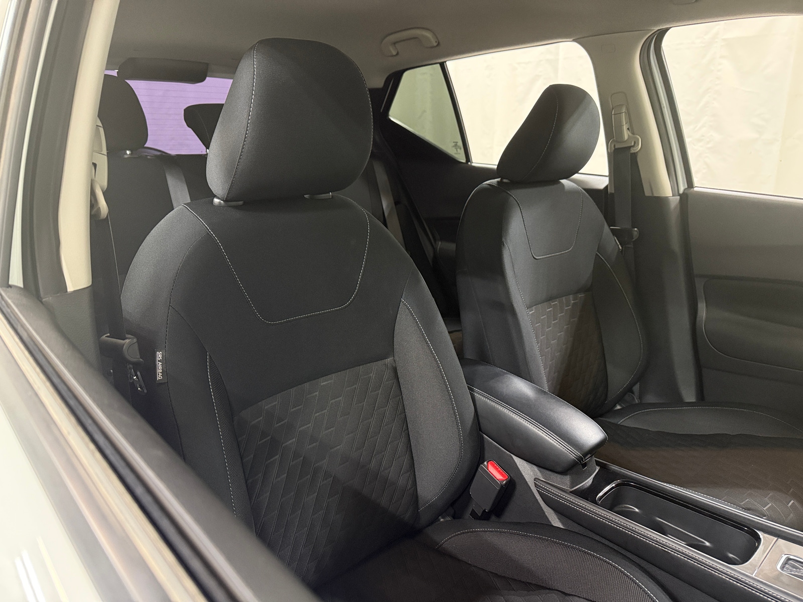 Thumbnail: 2023 Nissan Kicks - 2