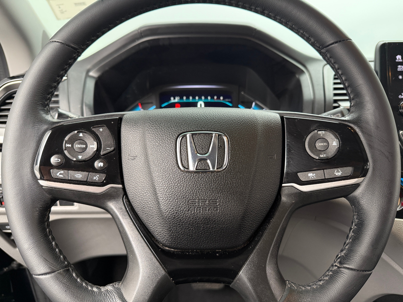 Thumbnail: 2022 Honda Odyssey - 4
