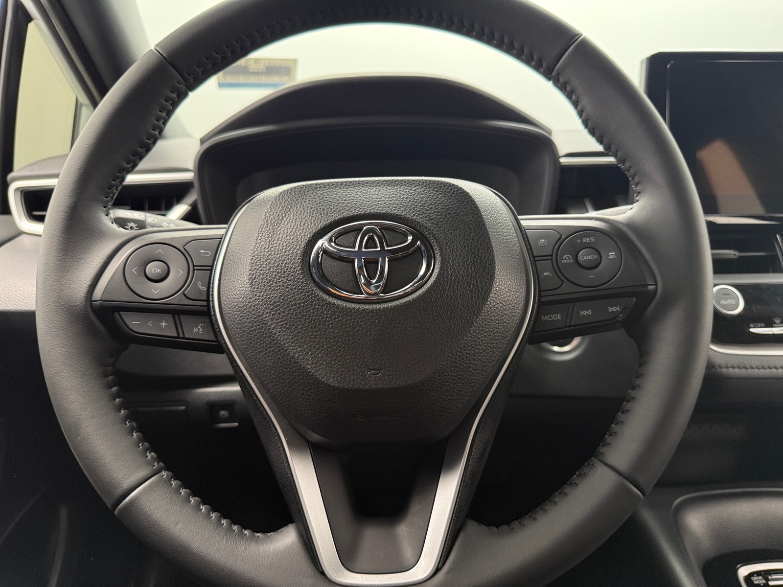 Thumbnail: 2024 Toyota Corolla - 5