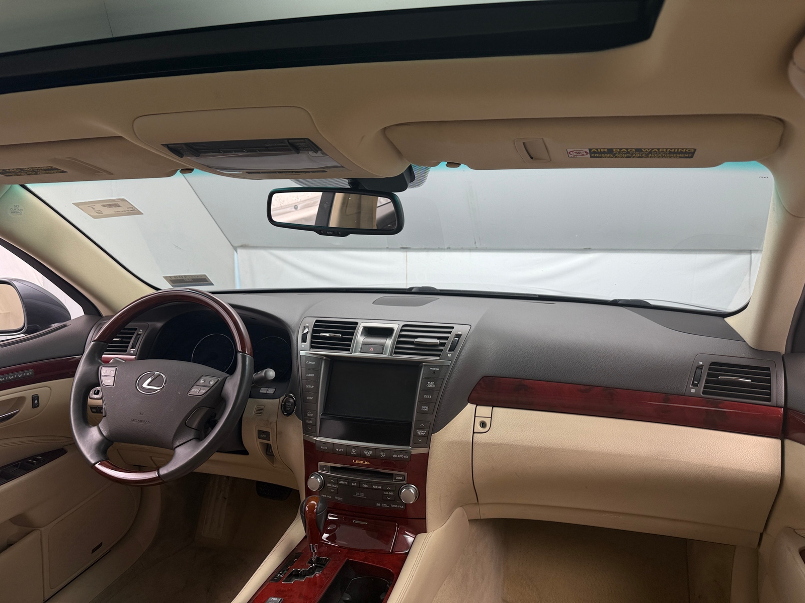 Thumbnail: 2012 Lexus LS - 2
