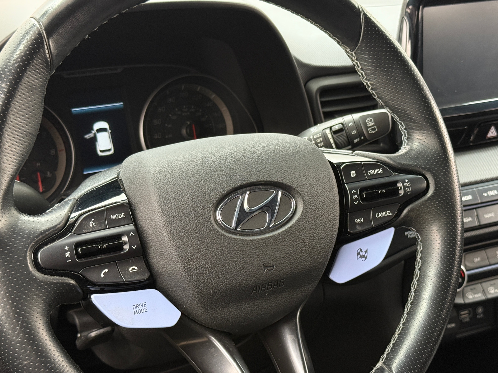 Thumbnail: 2020 Hyundai Veloster - 5