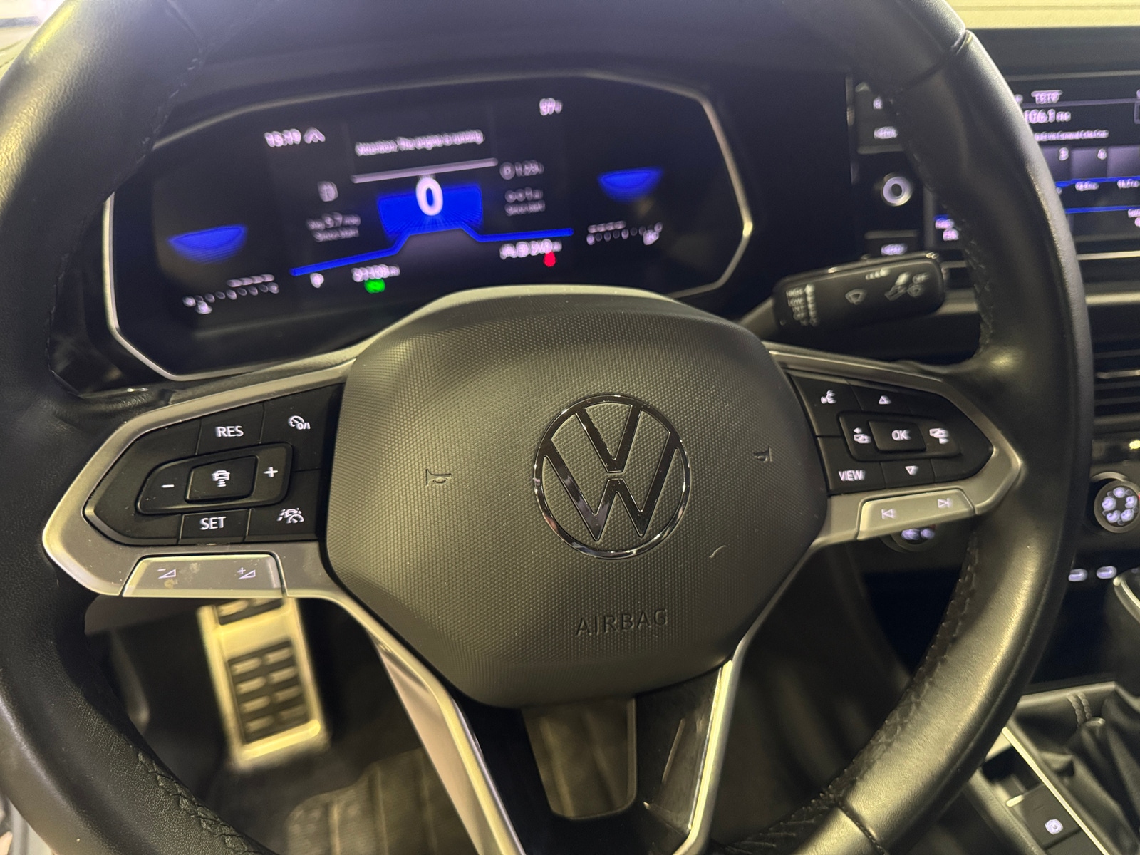 Thumbnail: 2023 Volkswagen Jetta - 5
