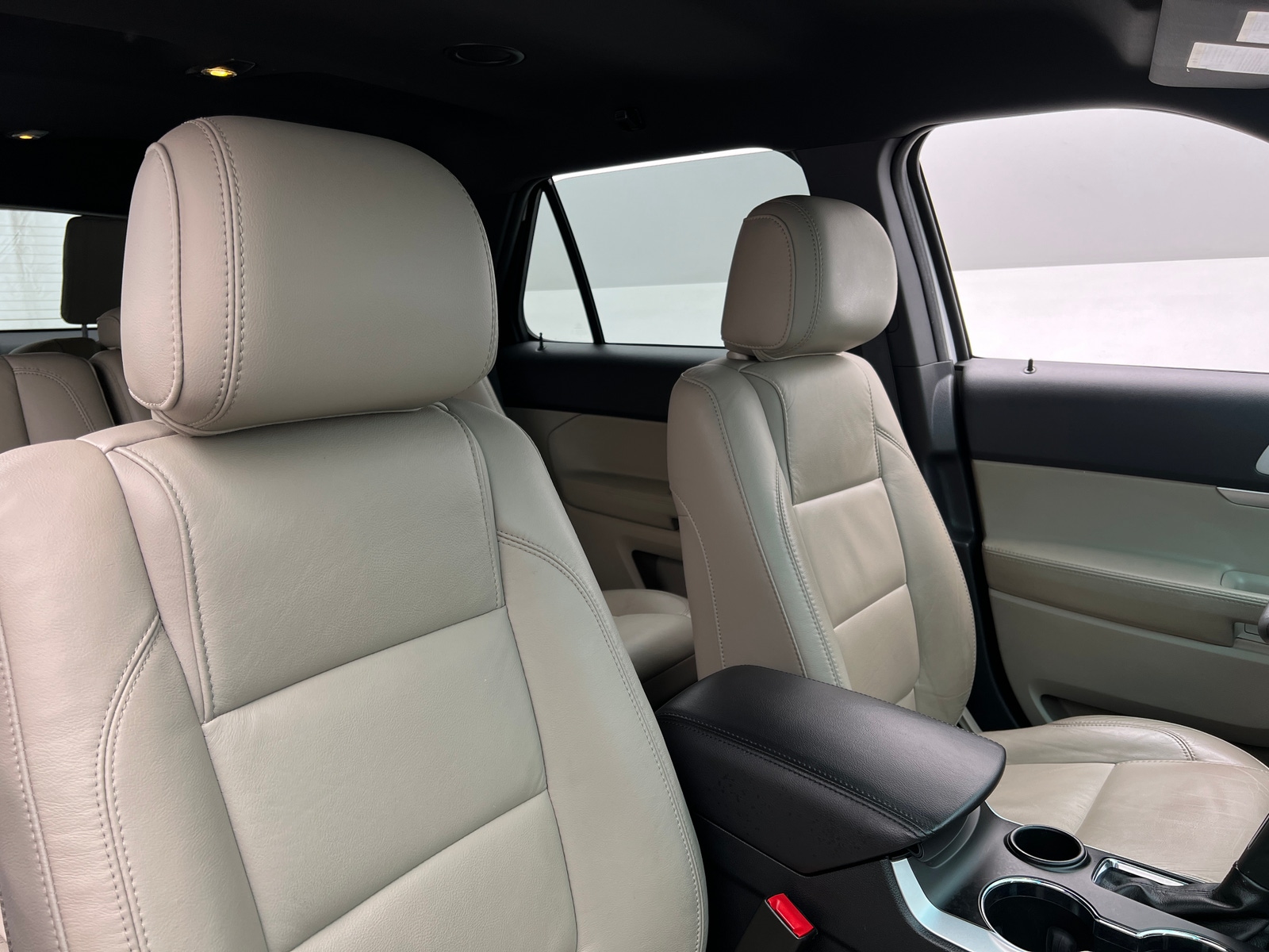 Thumbnail: 2015 Ford Explorer - 2