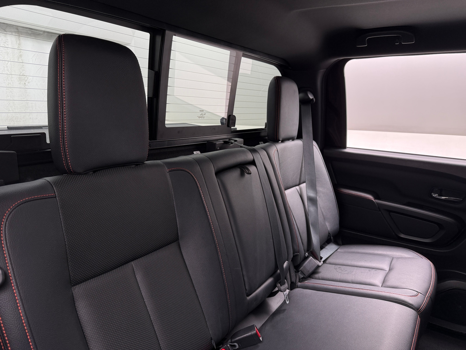 Thumbnail: 2023 Nissan Titan - 6