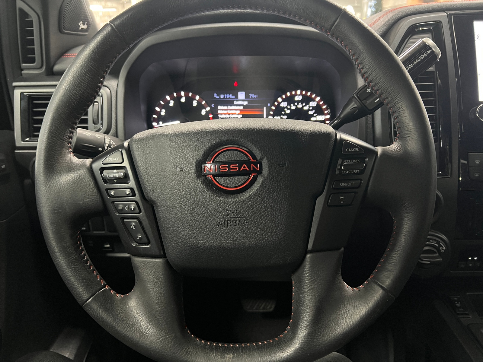 Thumbnail: 2023 Nissan Titan - 5