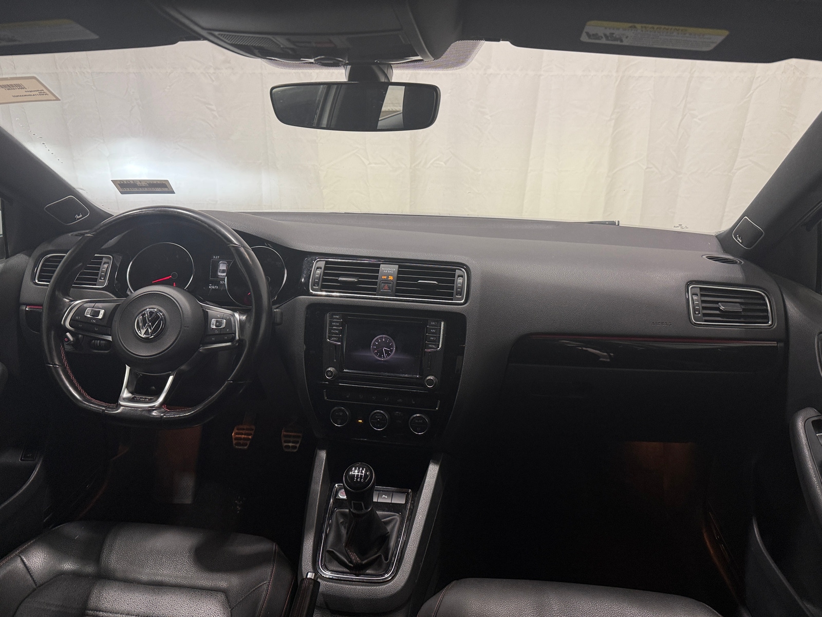 Thumbnail: 2017 Volkswagen Jetta - 2