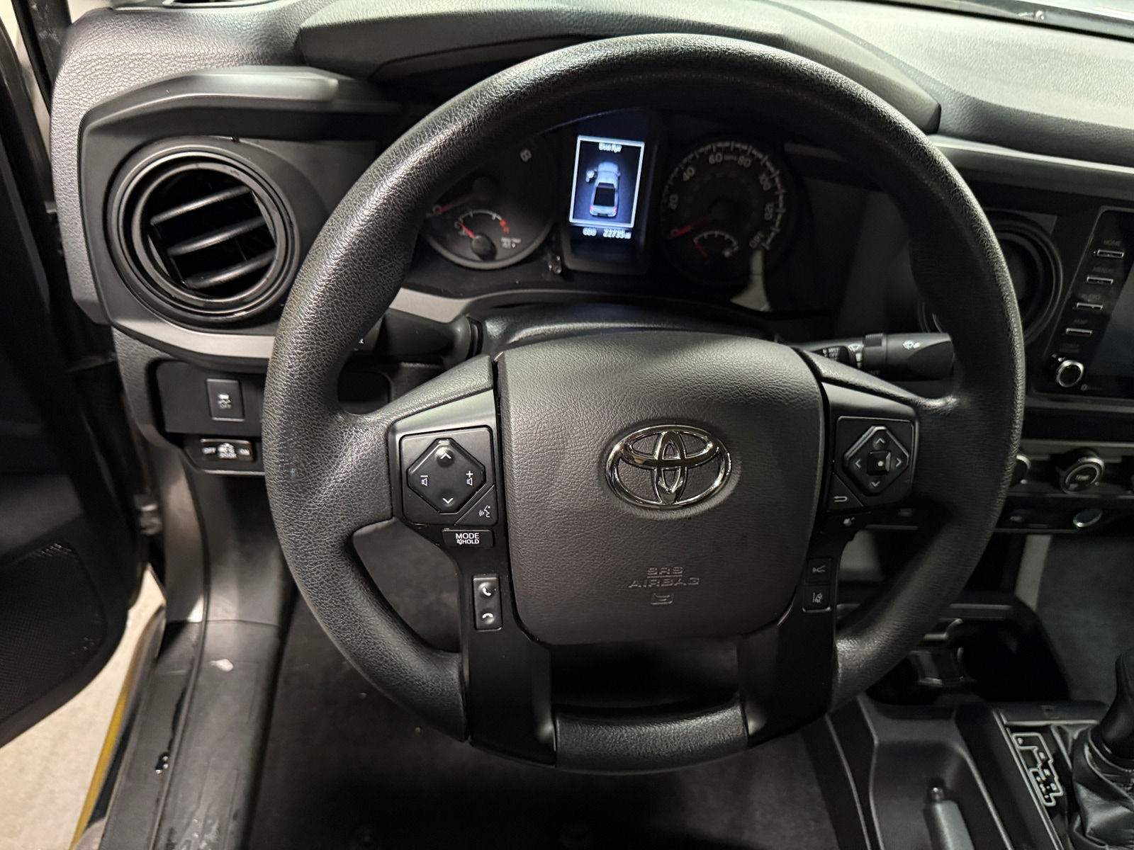 Thumbnail: 2021 Toyota Tacoma - 5