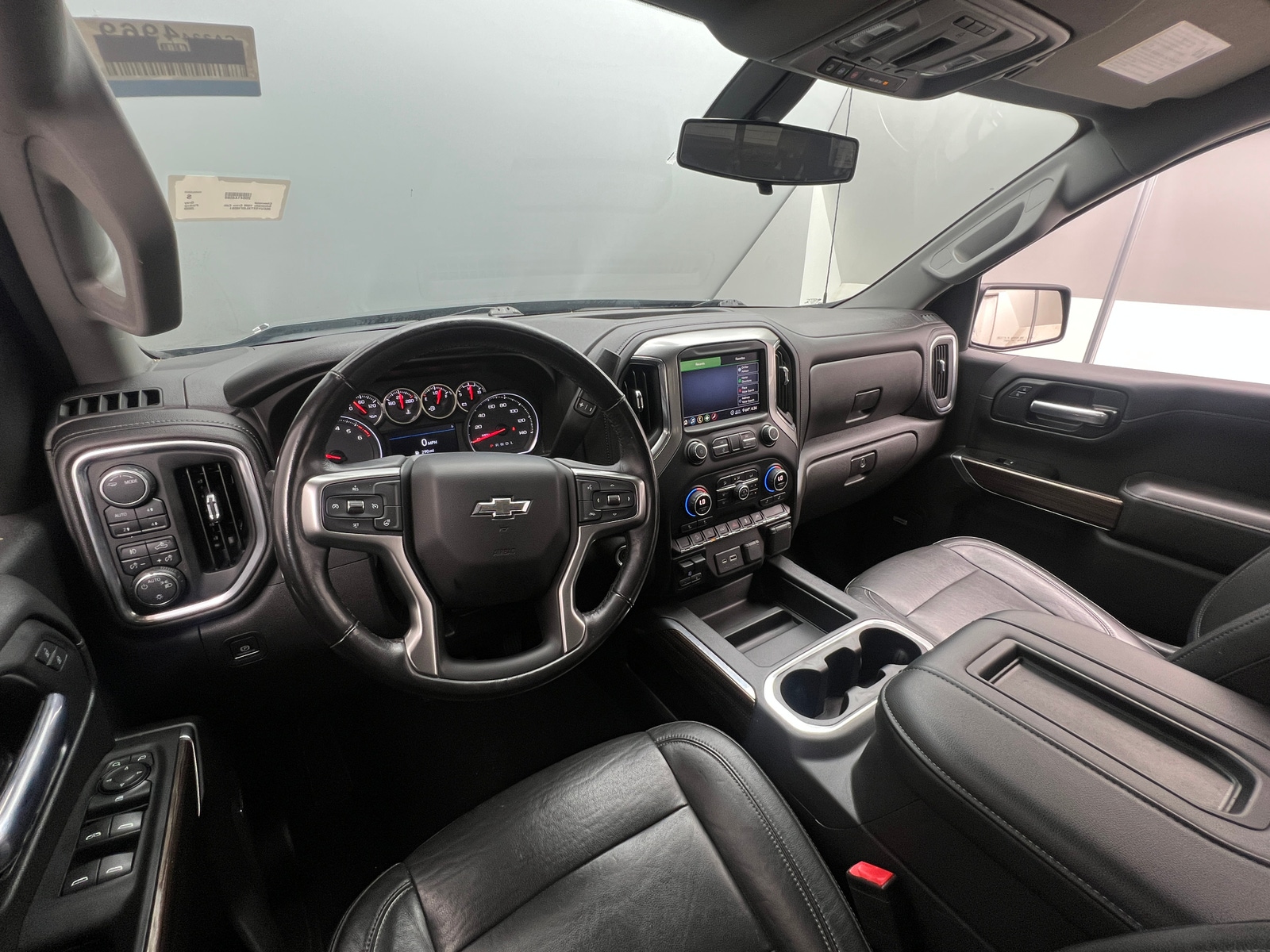 Thumbnail: 2020 Chevrolet Silverado 1500 - 2