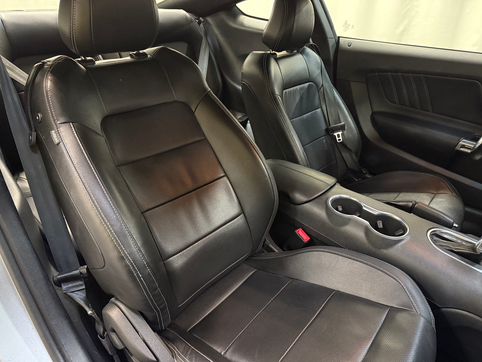 Thumbnail: 2023 Ford Mustang - 2