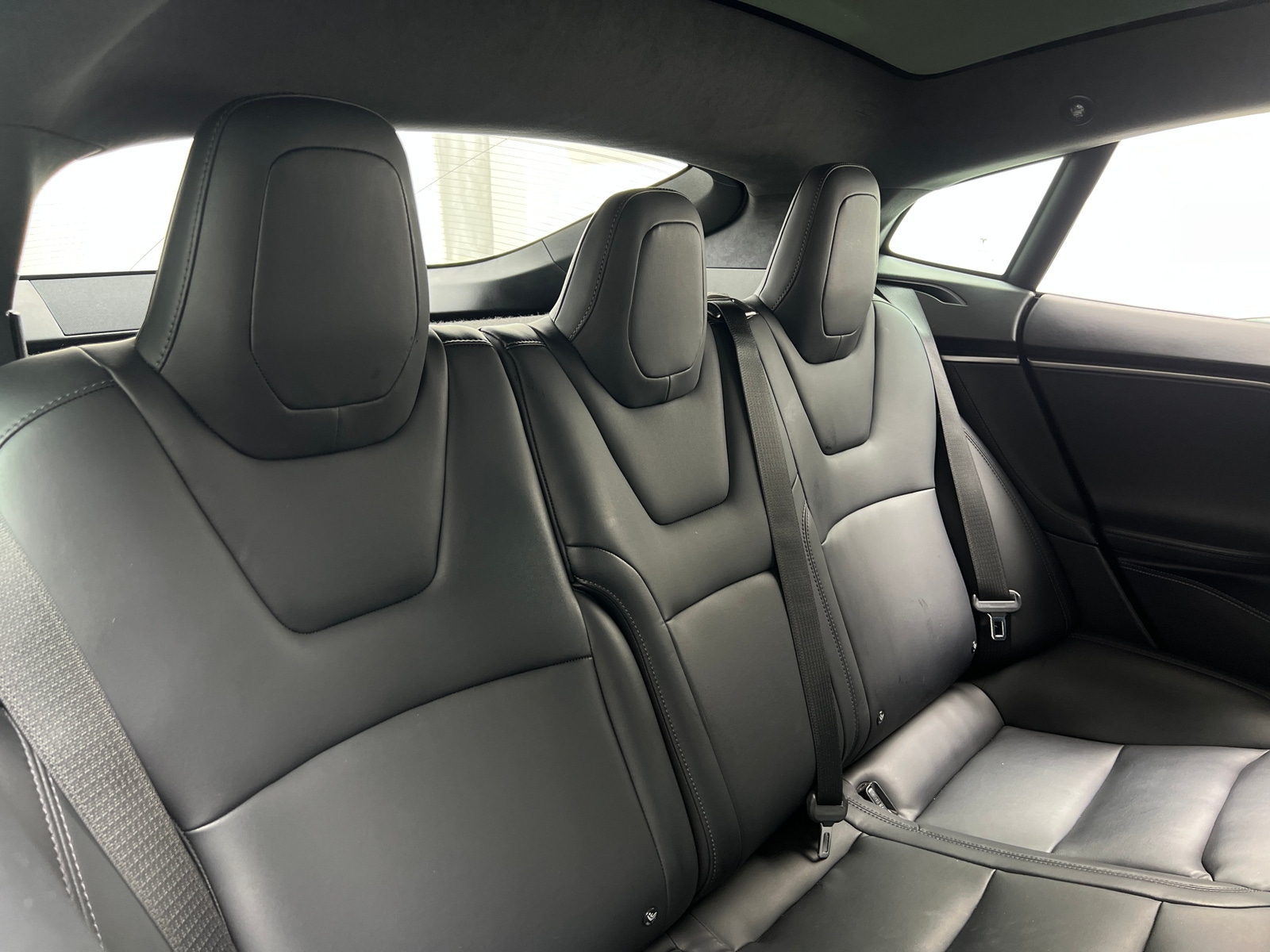 Thumbnail: 2019 Tesla Model S - 5