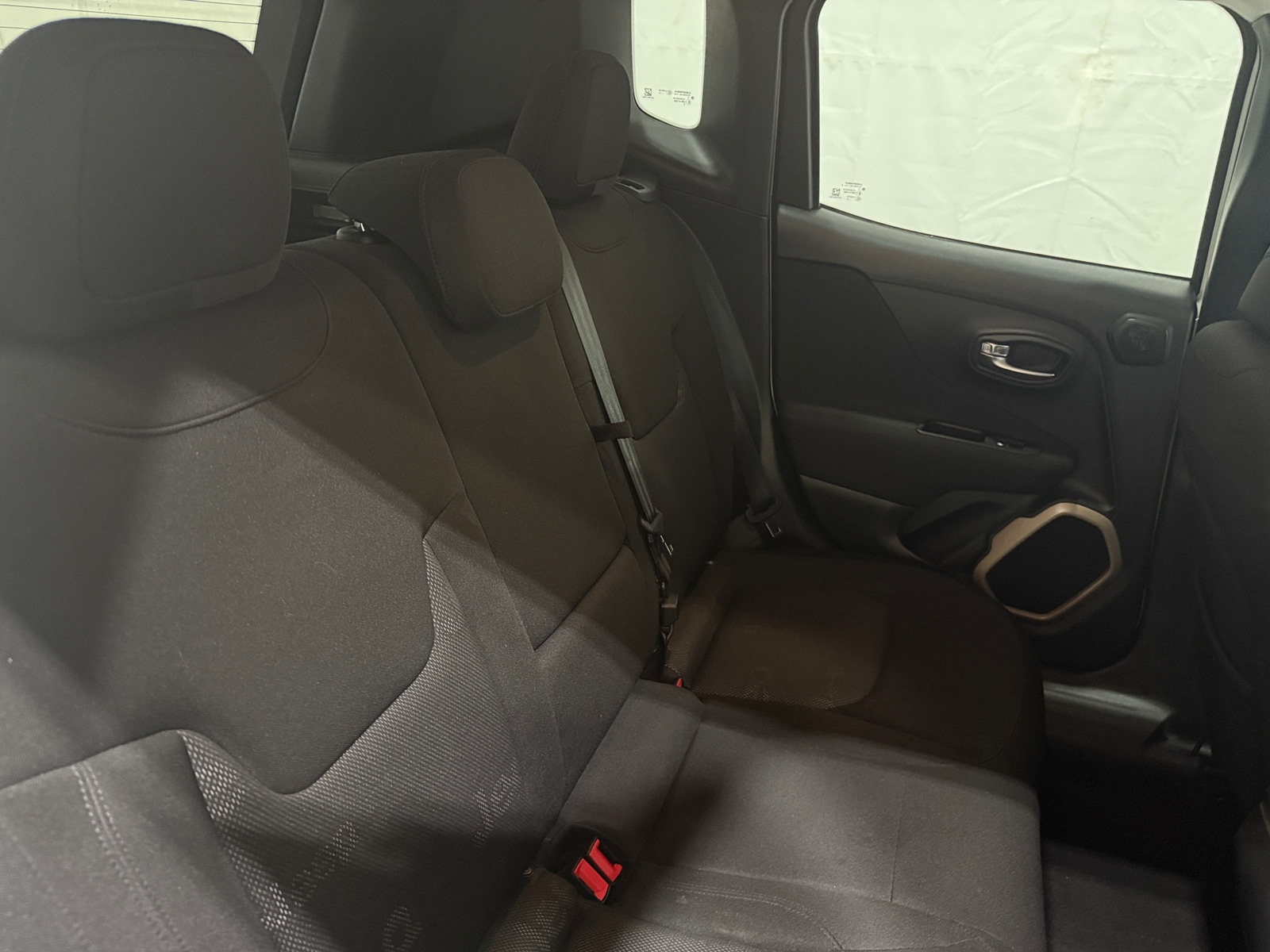 Thumbnail: 2015 Jeep Renegade - 6