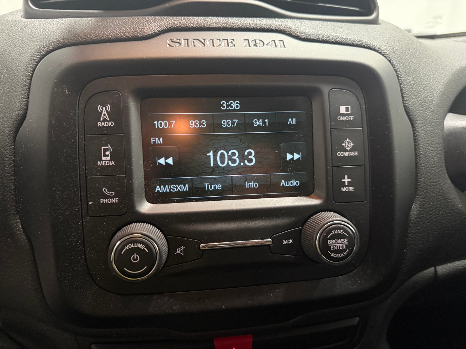 Thumbnail: 2015 Jeep Renegade - 4