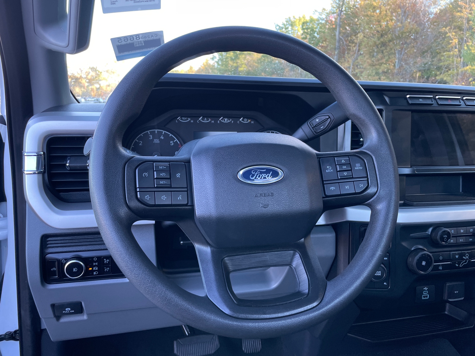 Thumbnail: 2023 Ford Econoline - 5