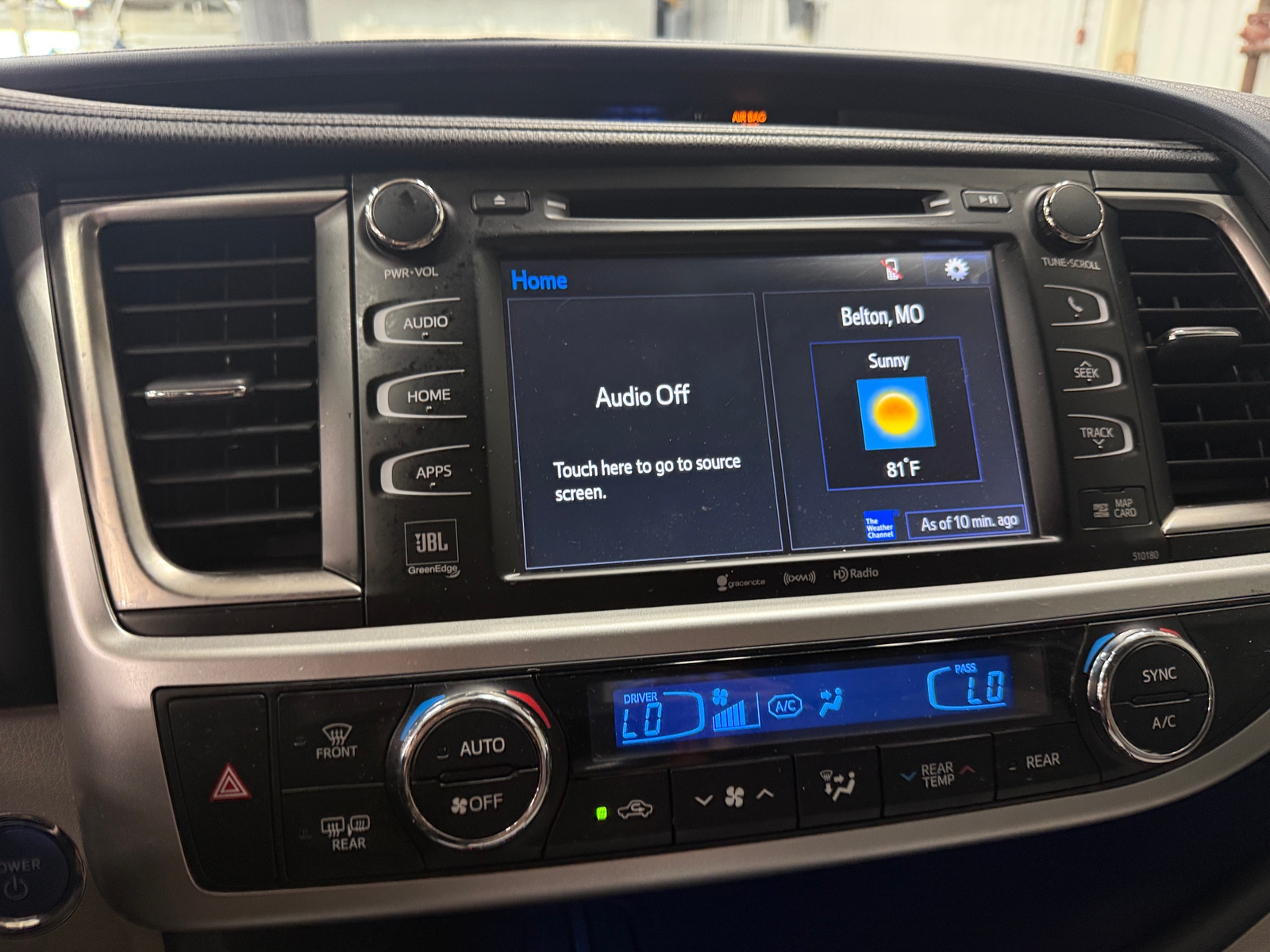 Thumbnail: 2018 Toyota Highlander - 3