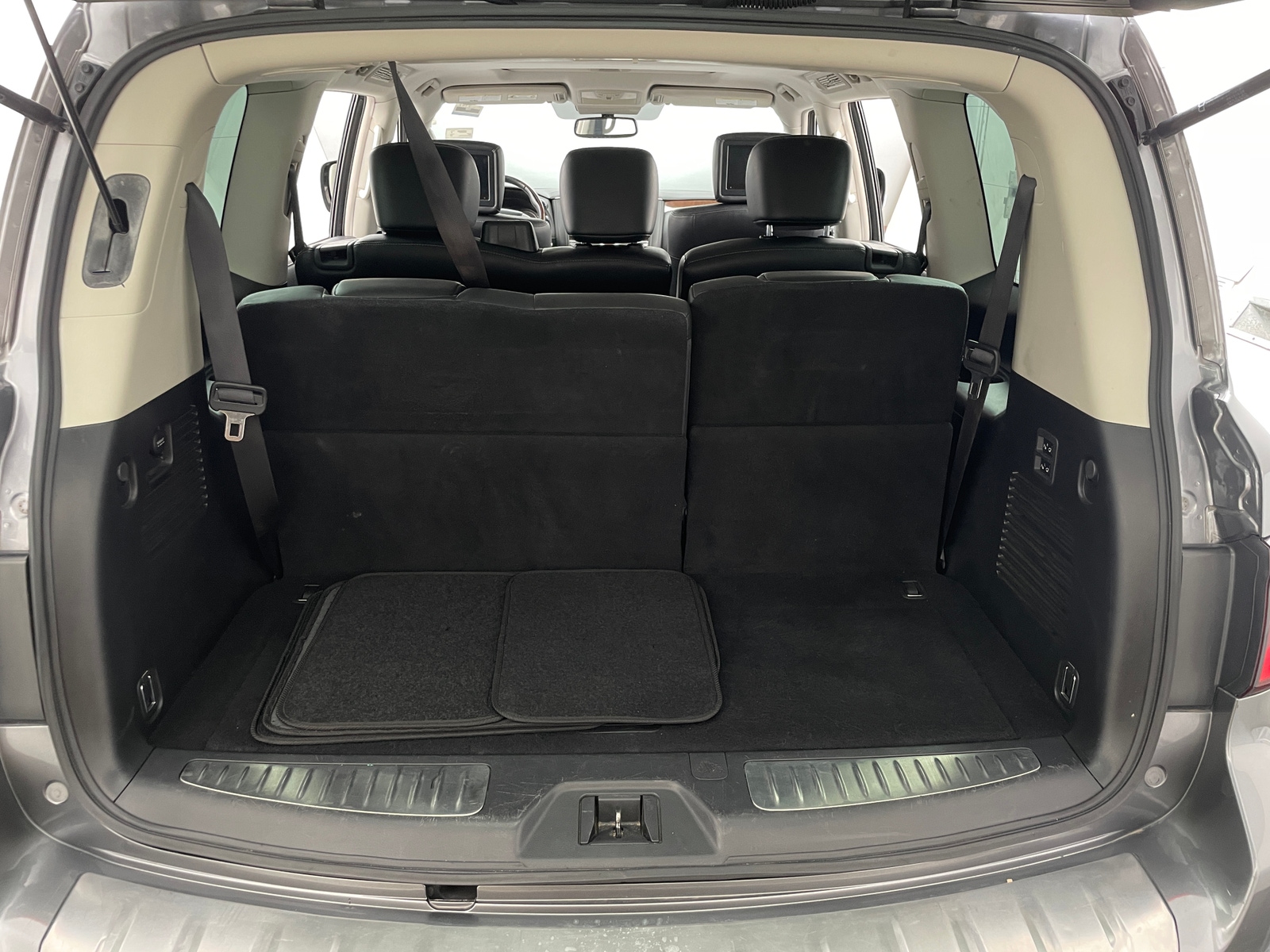 Thumbnail: 2018 INFINITI QX80 - 6