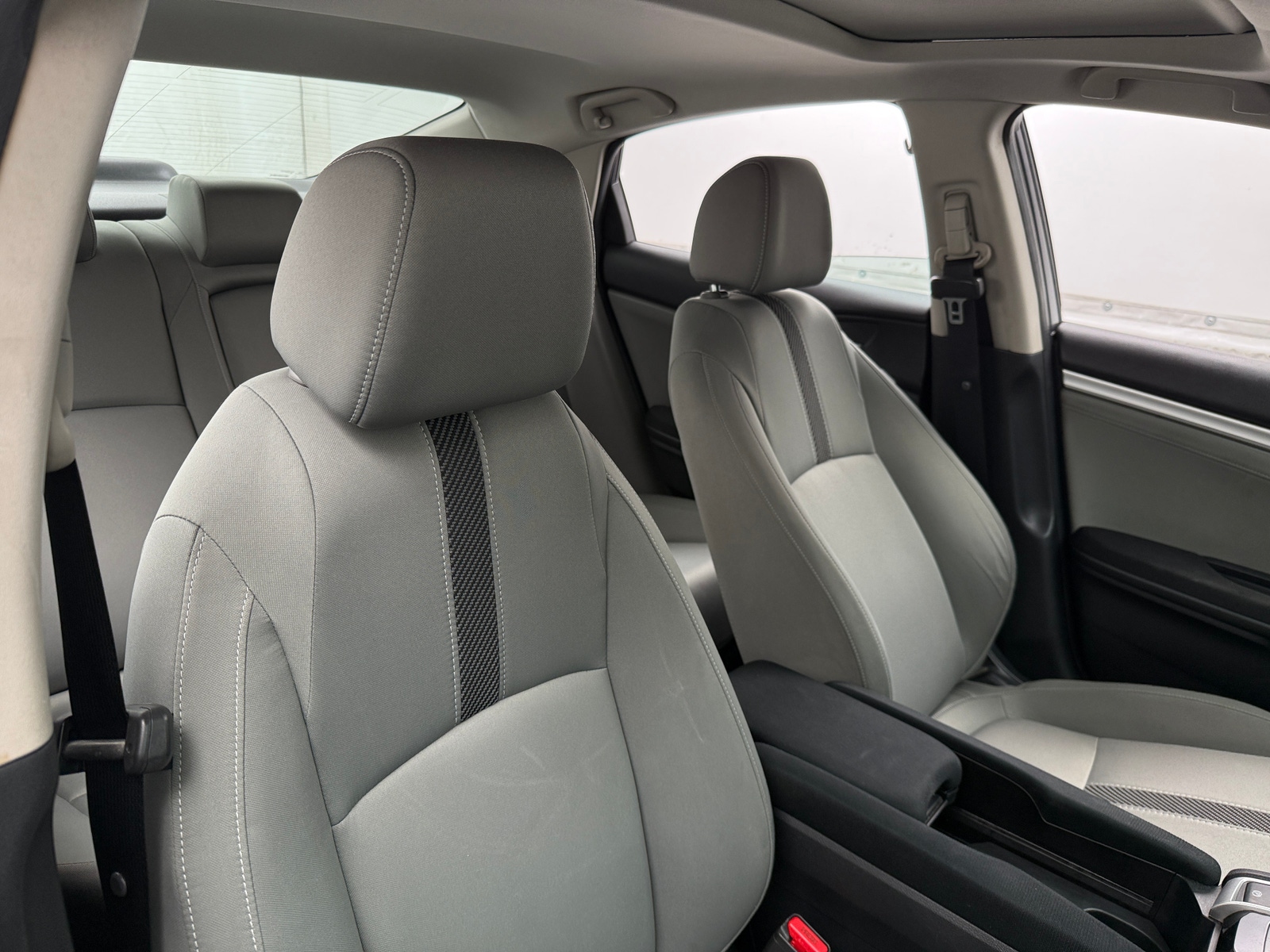 Thumbnail: 2016 Honda Civic - 2