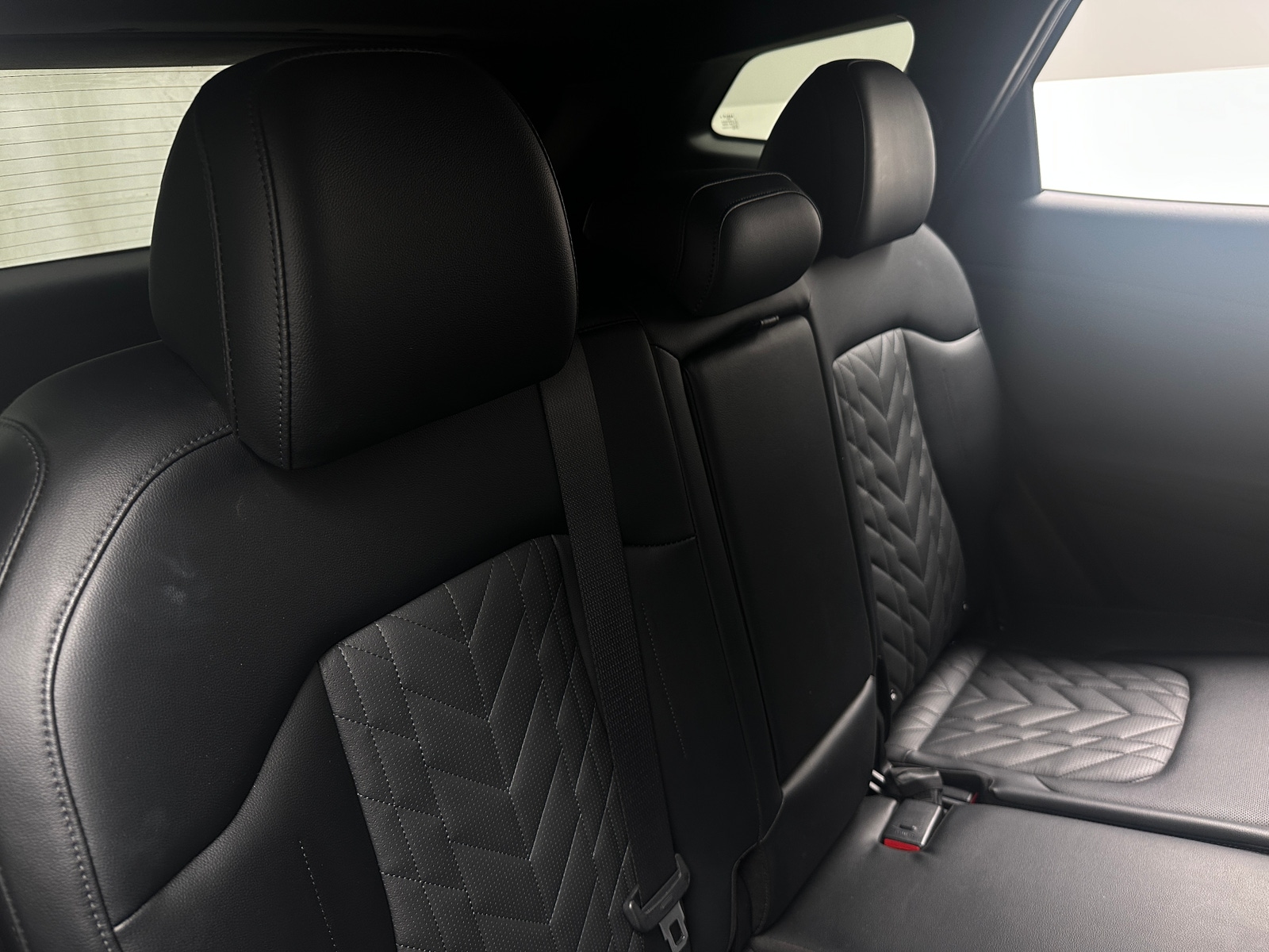Thumbnail: 2023 Kia Sportage - 5