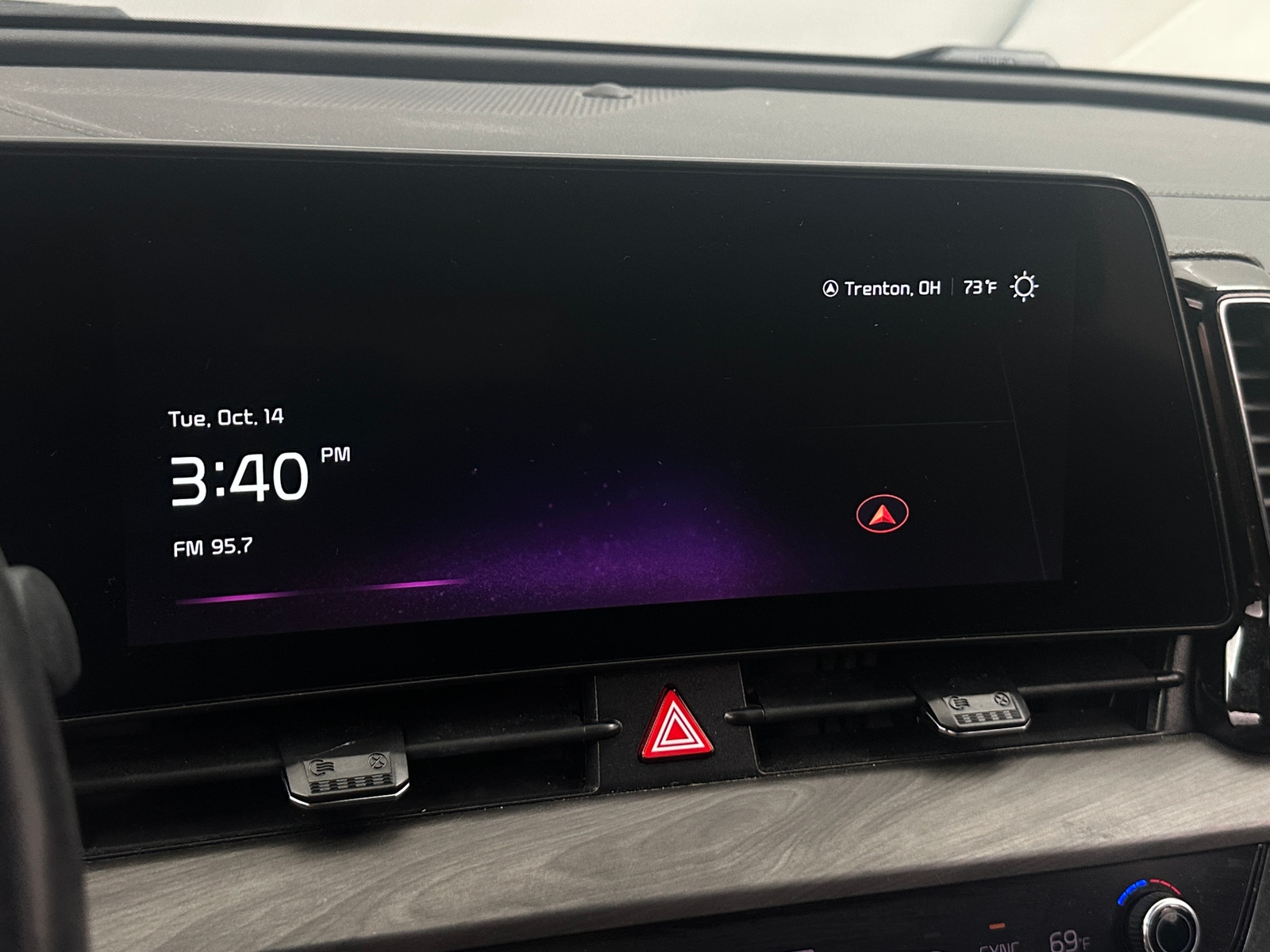 Thumbnail: 2023 Kia Sportage - 3