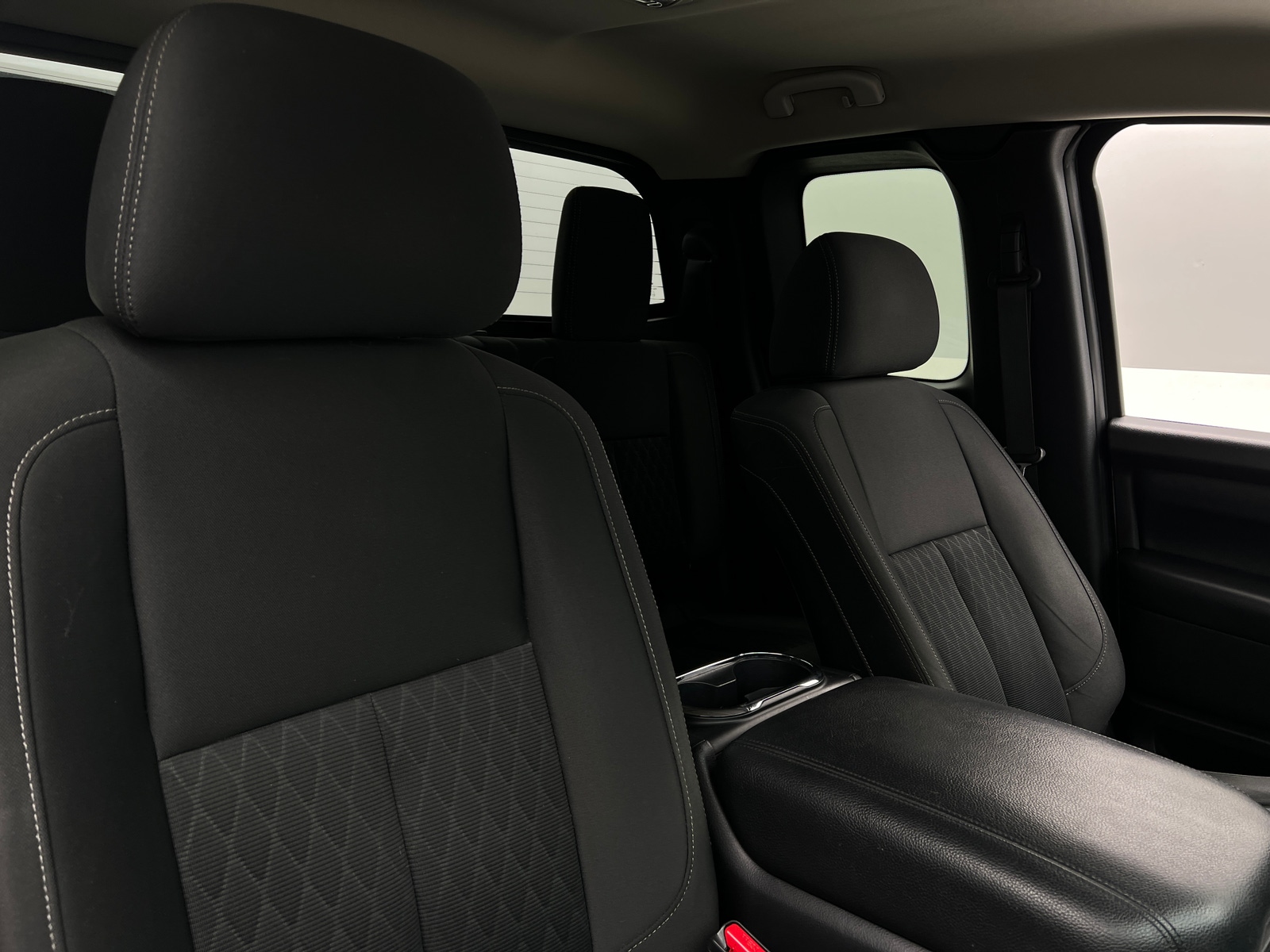 Thumbnail: 2017 Nissan Titan - 2