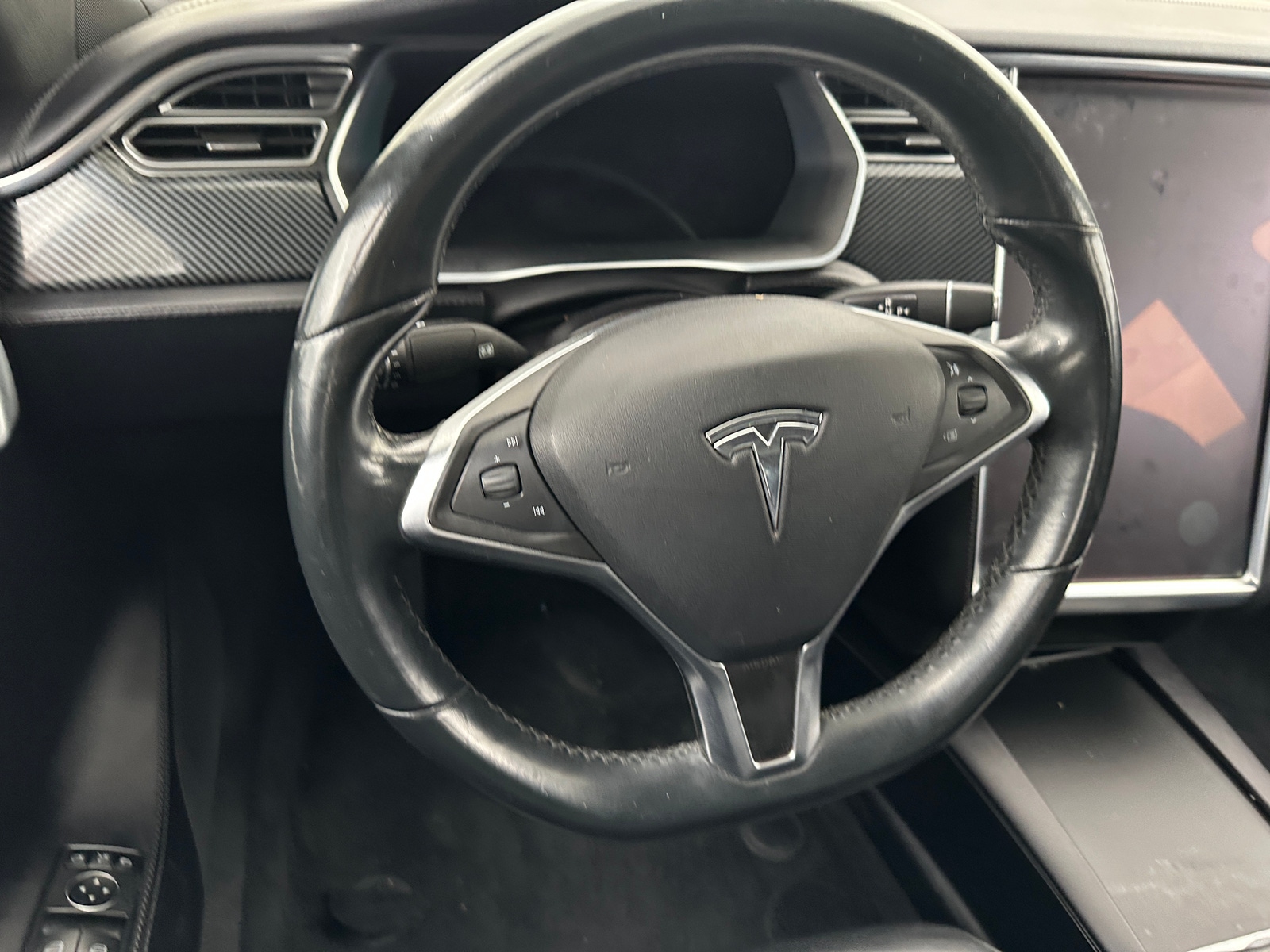 Thumbnail: 2016 Tesla Model S - 4