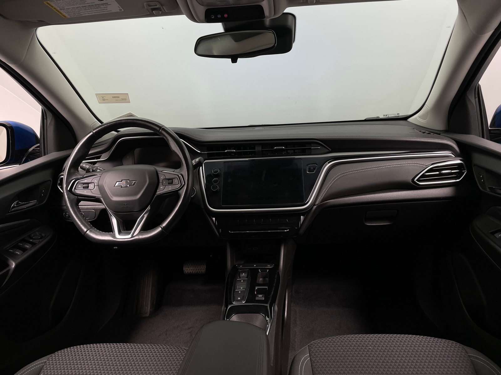 Thumbnail: 2023 Chevrolet Bolt EUV - 3