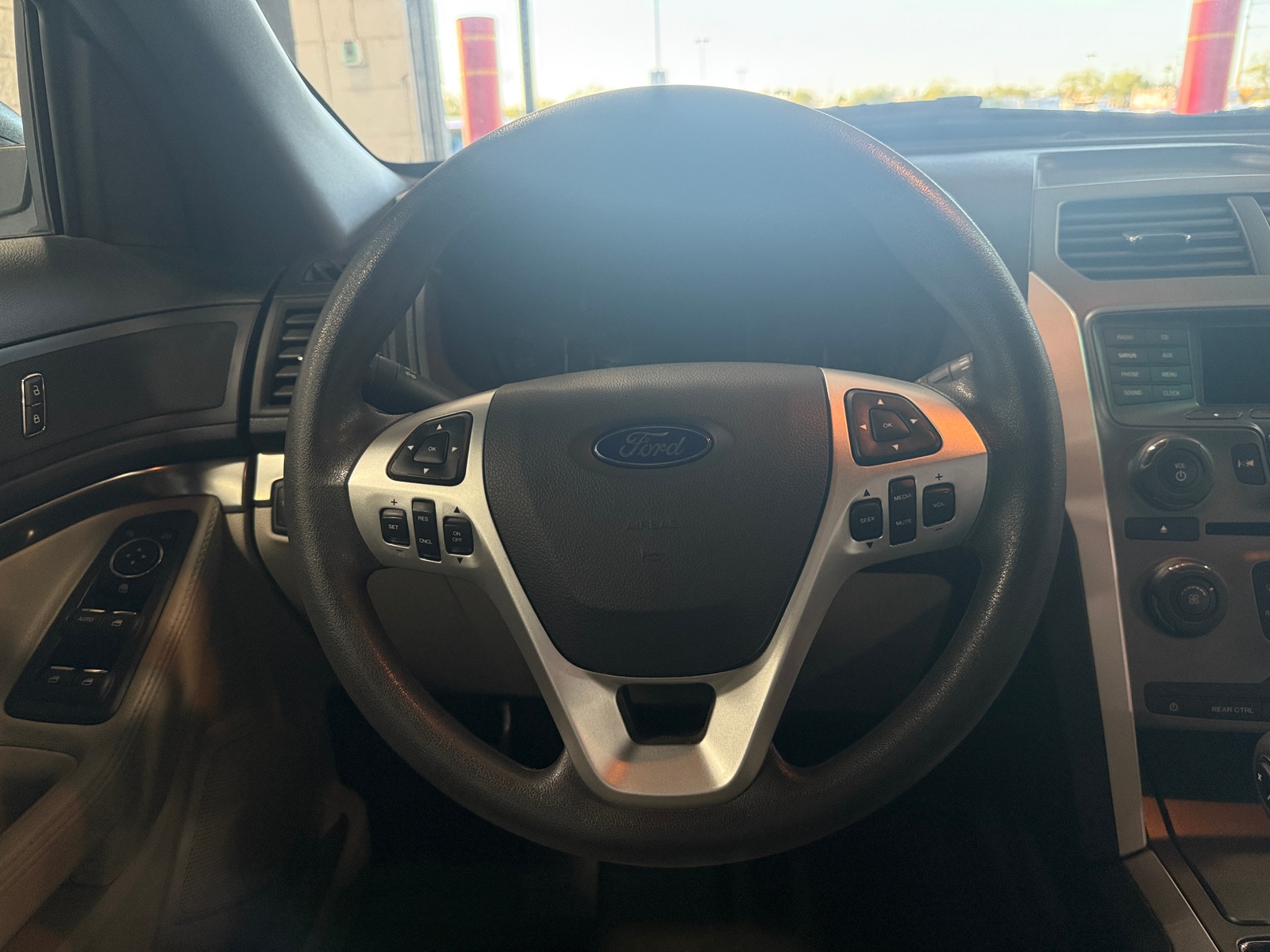 Thumbnail: 2014 Ford Explorer - 5