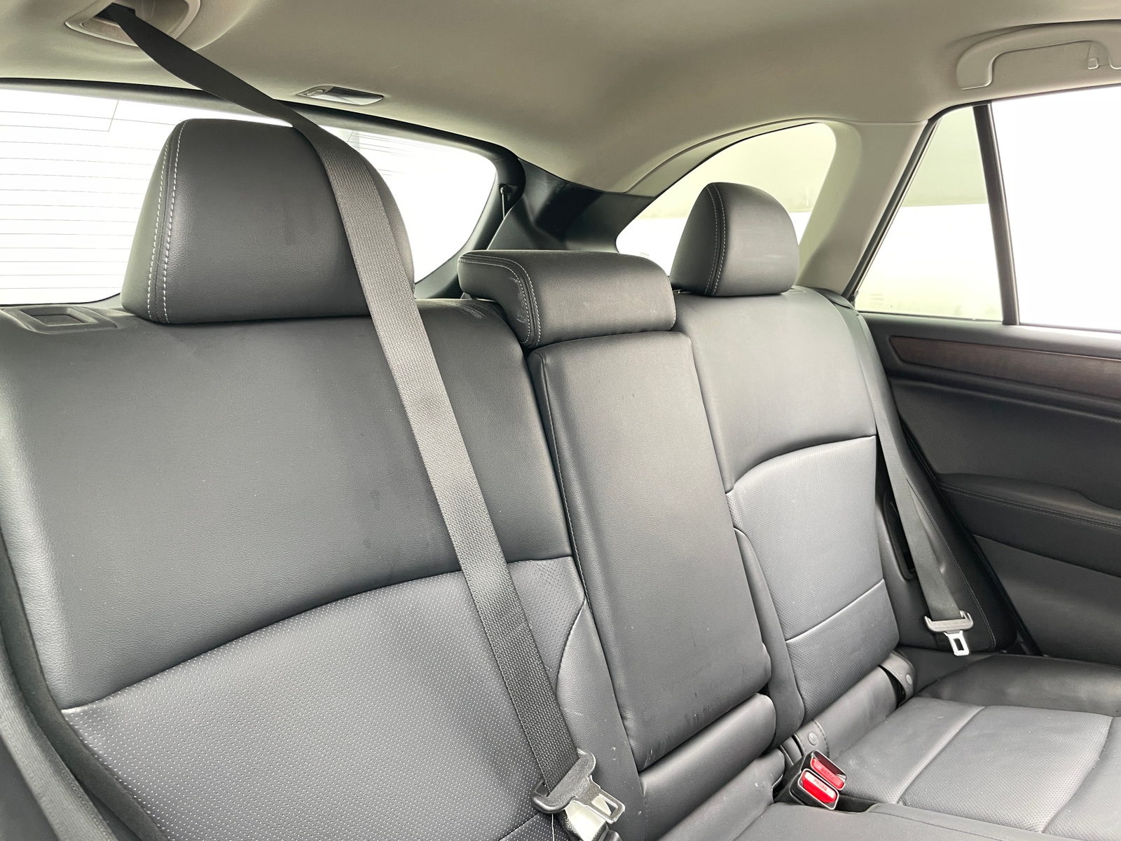 Thumbnail: 2015 Subaru Outback - 5