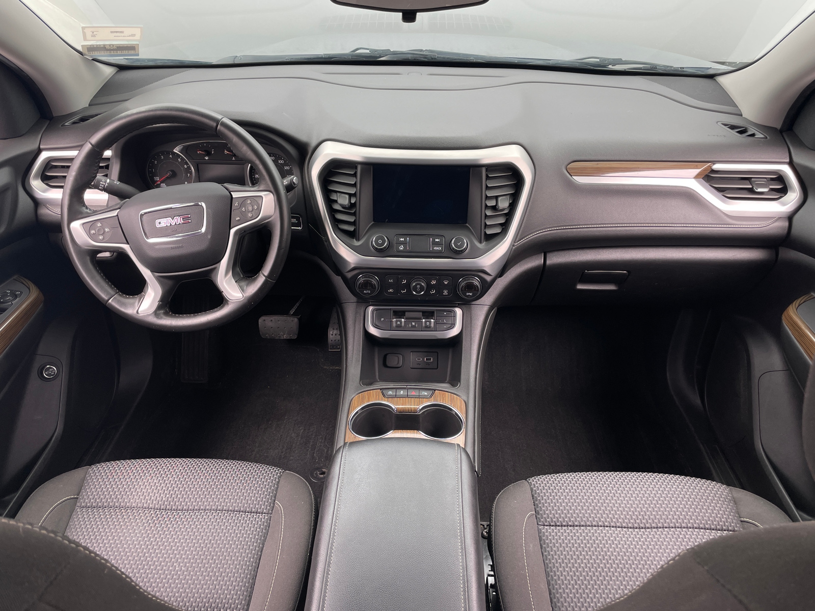 Thumbnail: 2020 GMC Acadia - 3