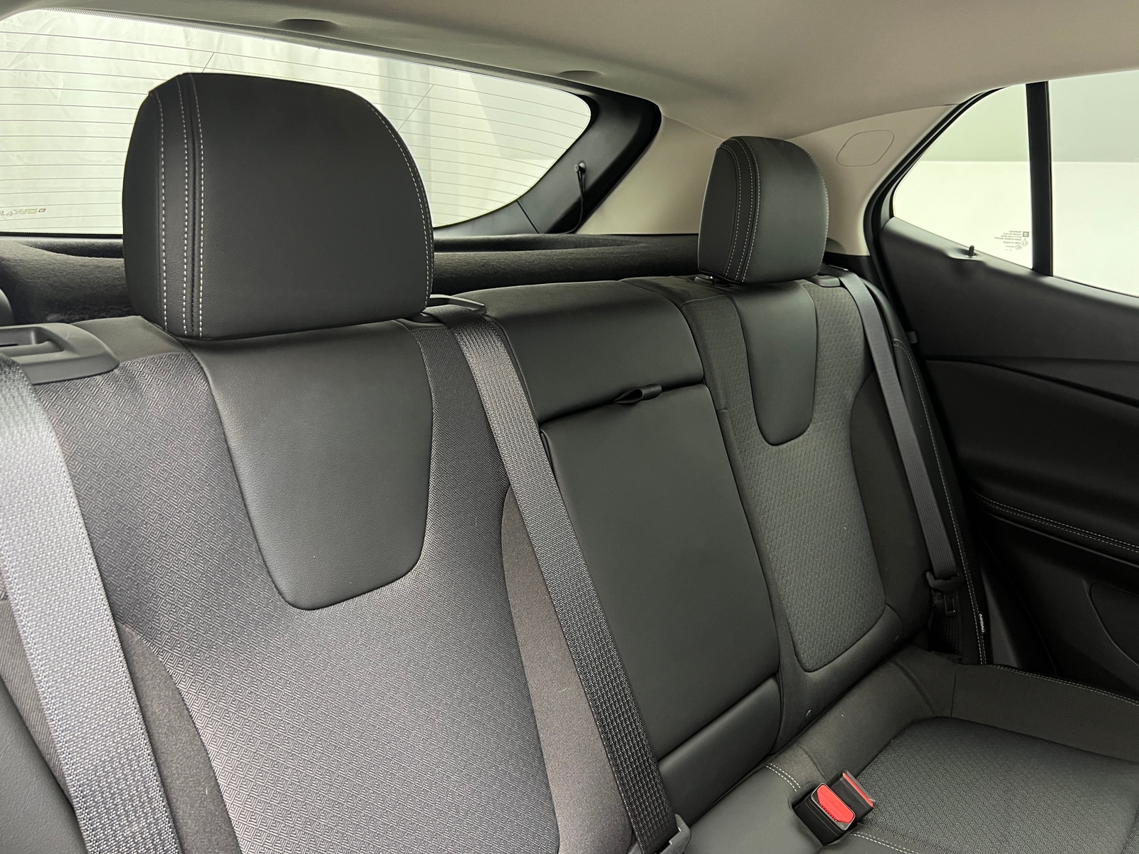 Thumbnail: 2023 Buick Encore GX - 5