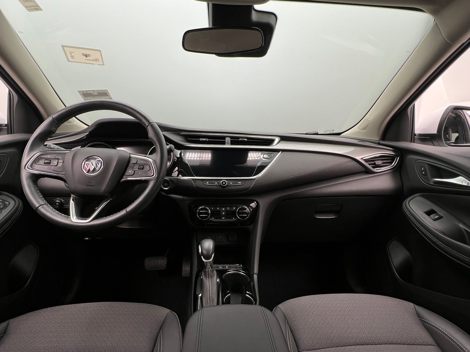 Thumbnail: 2023 Buick Encore GX - 2