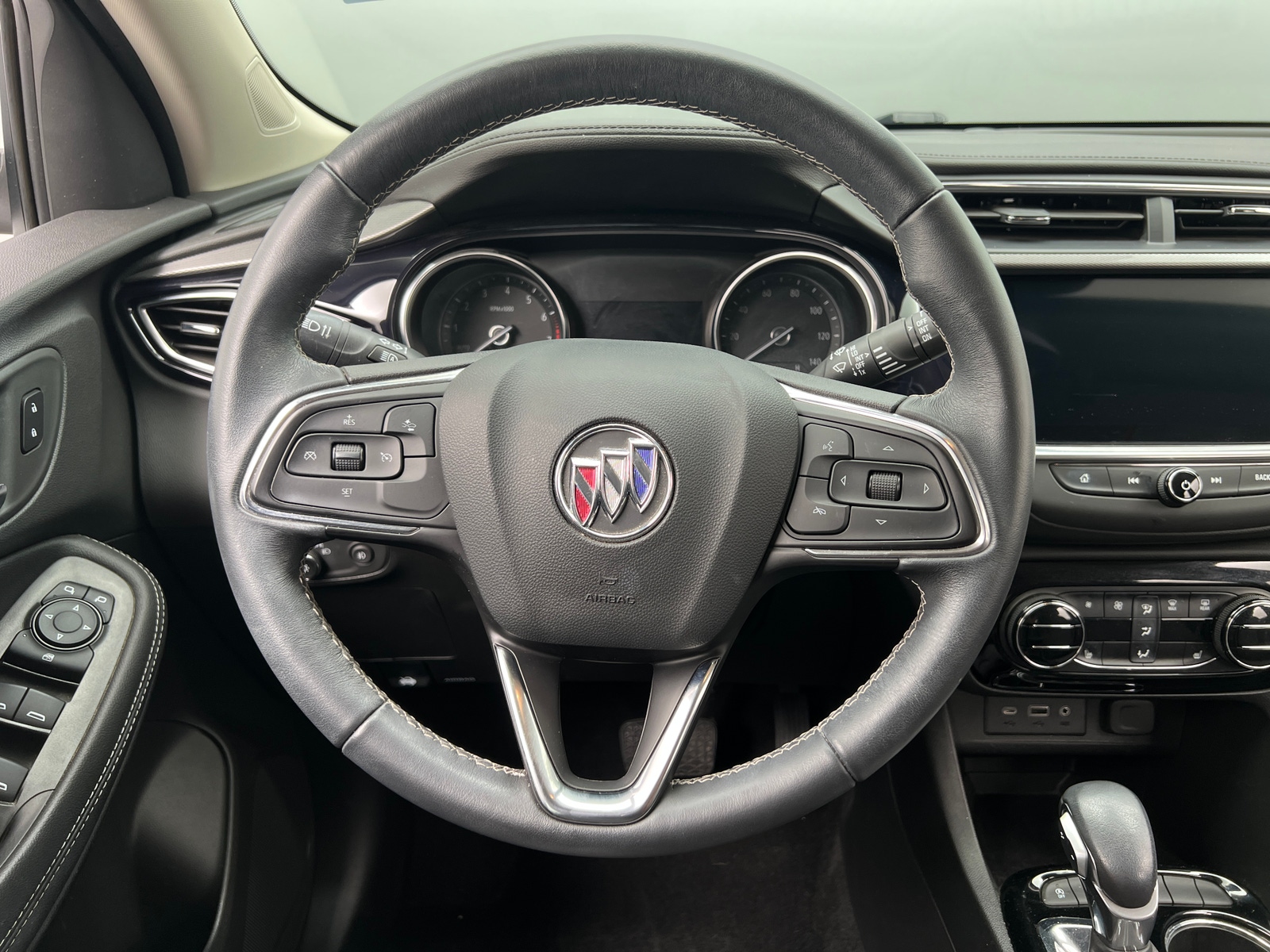 Thumbnail: 2023 Buick Encore GX - 4