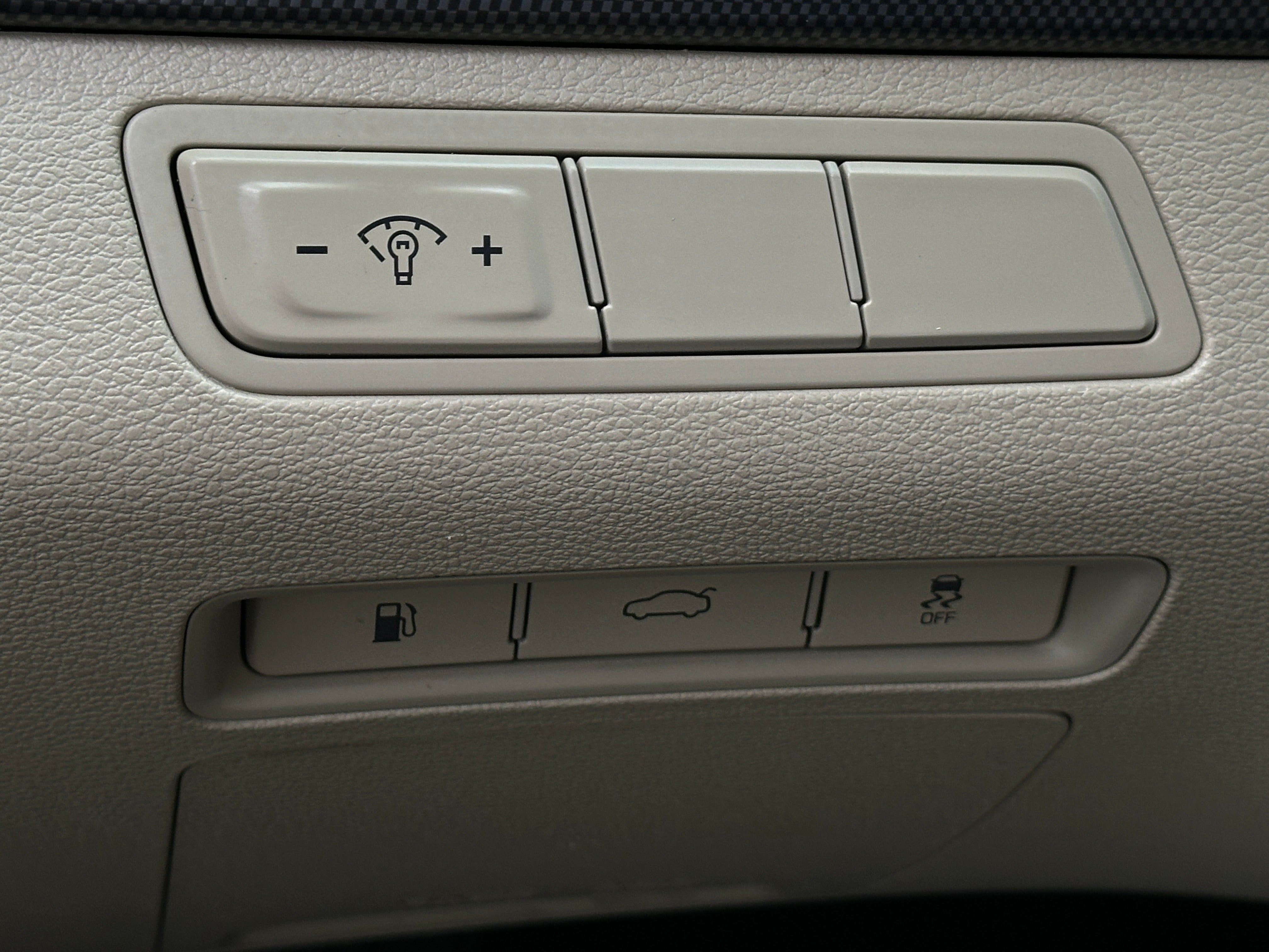 Used 2017 Hyundai Sonata Sport with VIN 5NPE34AF2HH477308 for sale in Oak Creek, WI