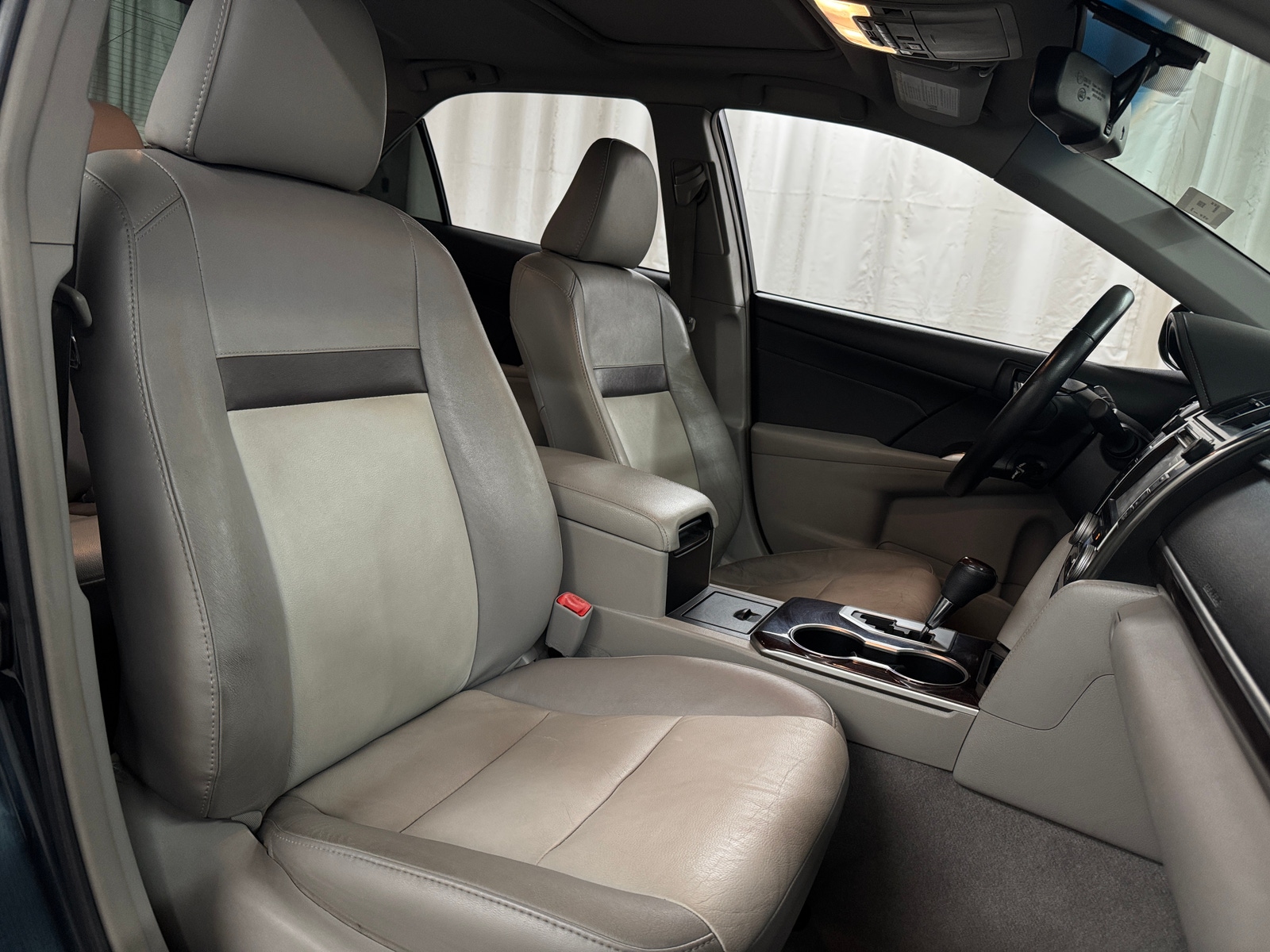 Thumbnail: 2014 Toyota Camry - 2