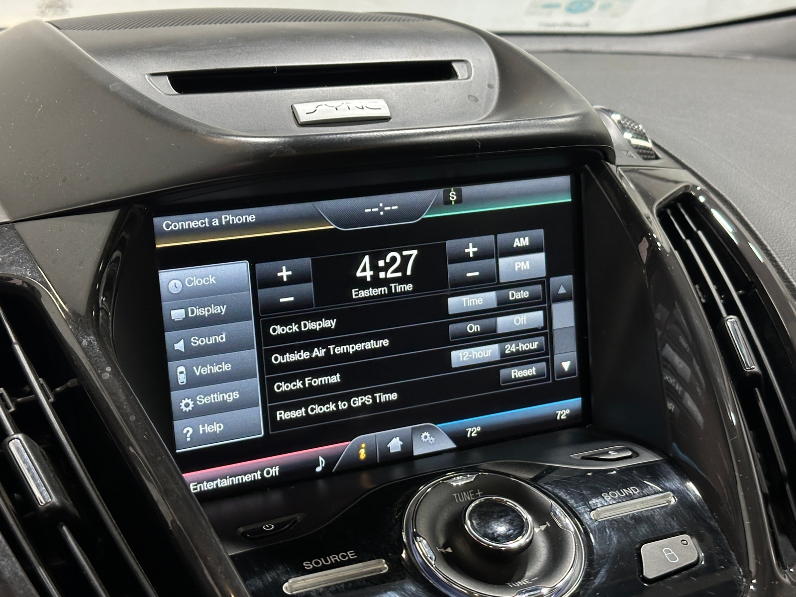 Thumbnail: 2015 Ford Escape - 3