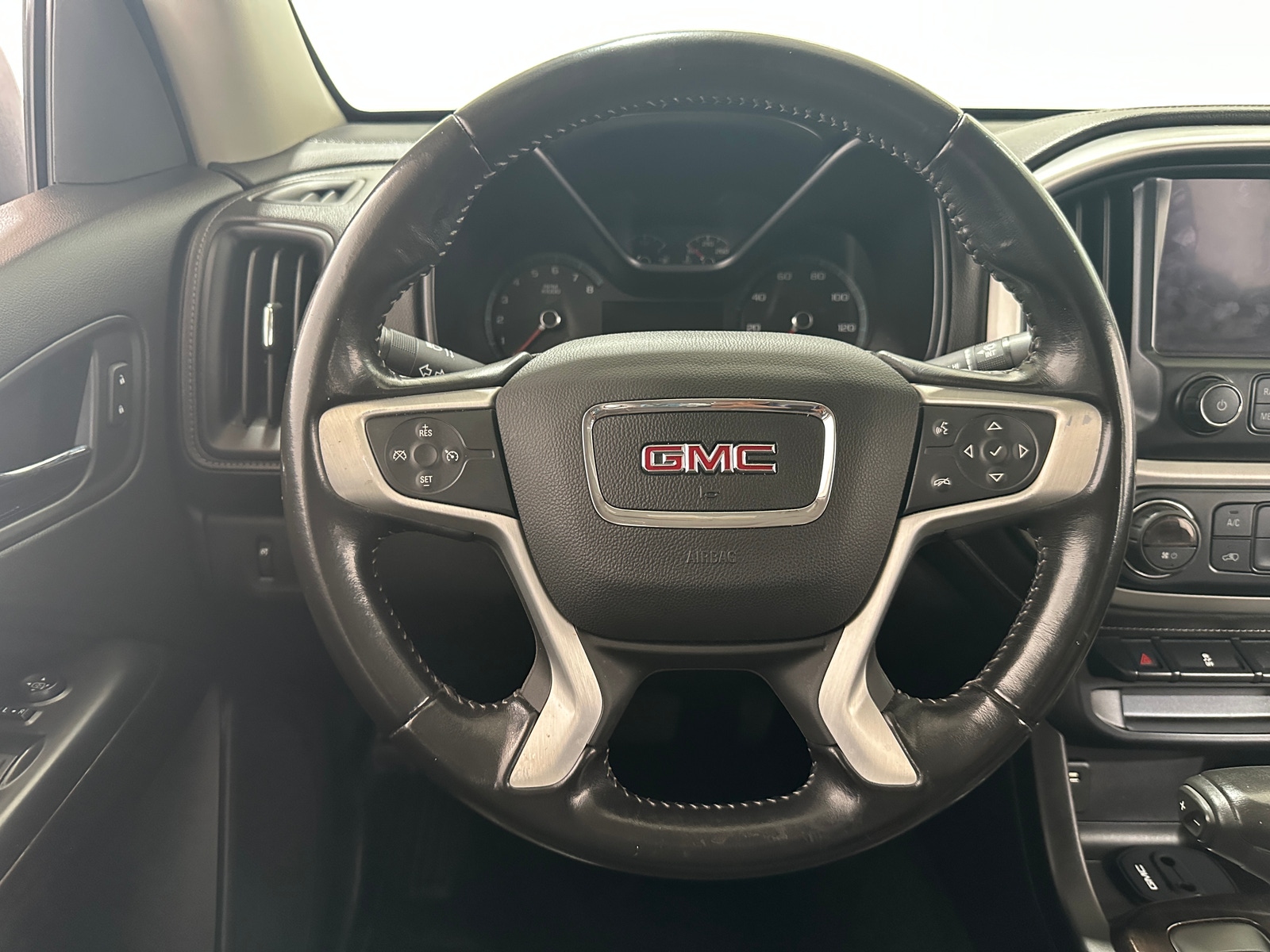 Thumbnail: 2018 GMC Canyon - 5