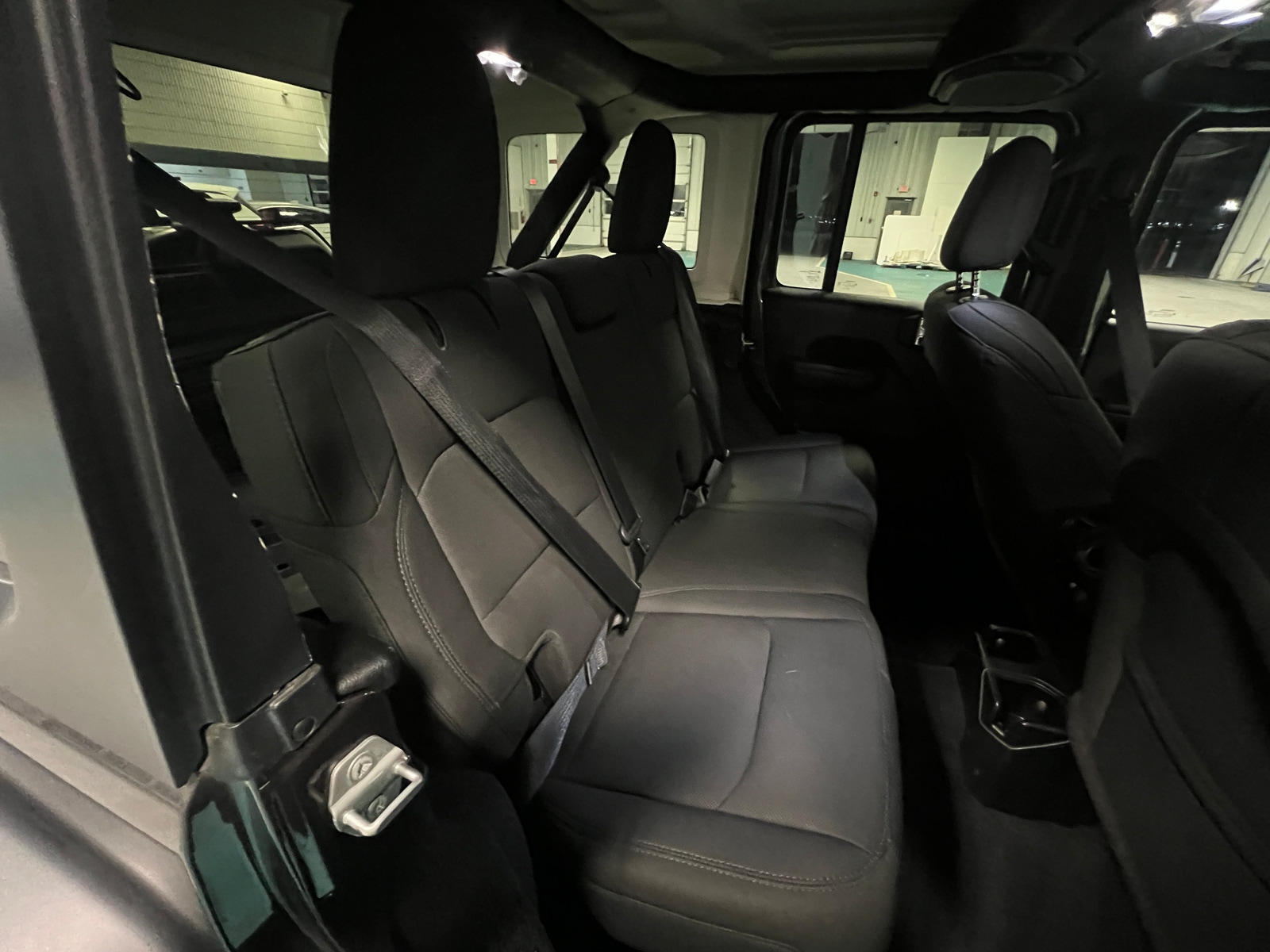 Thumbnail: 2021 Jeep Wrangler - 6