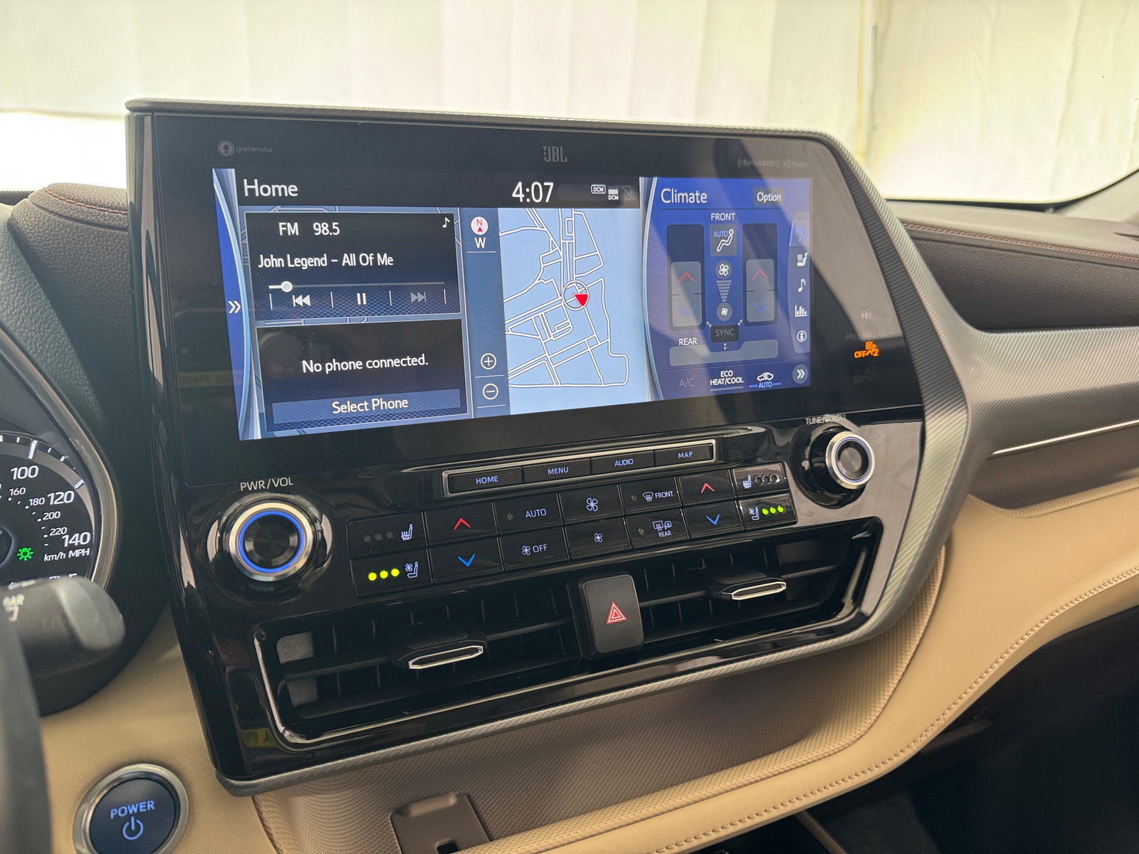 Thumbnail: 2021 Toyota Highlander - 3