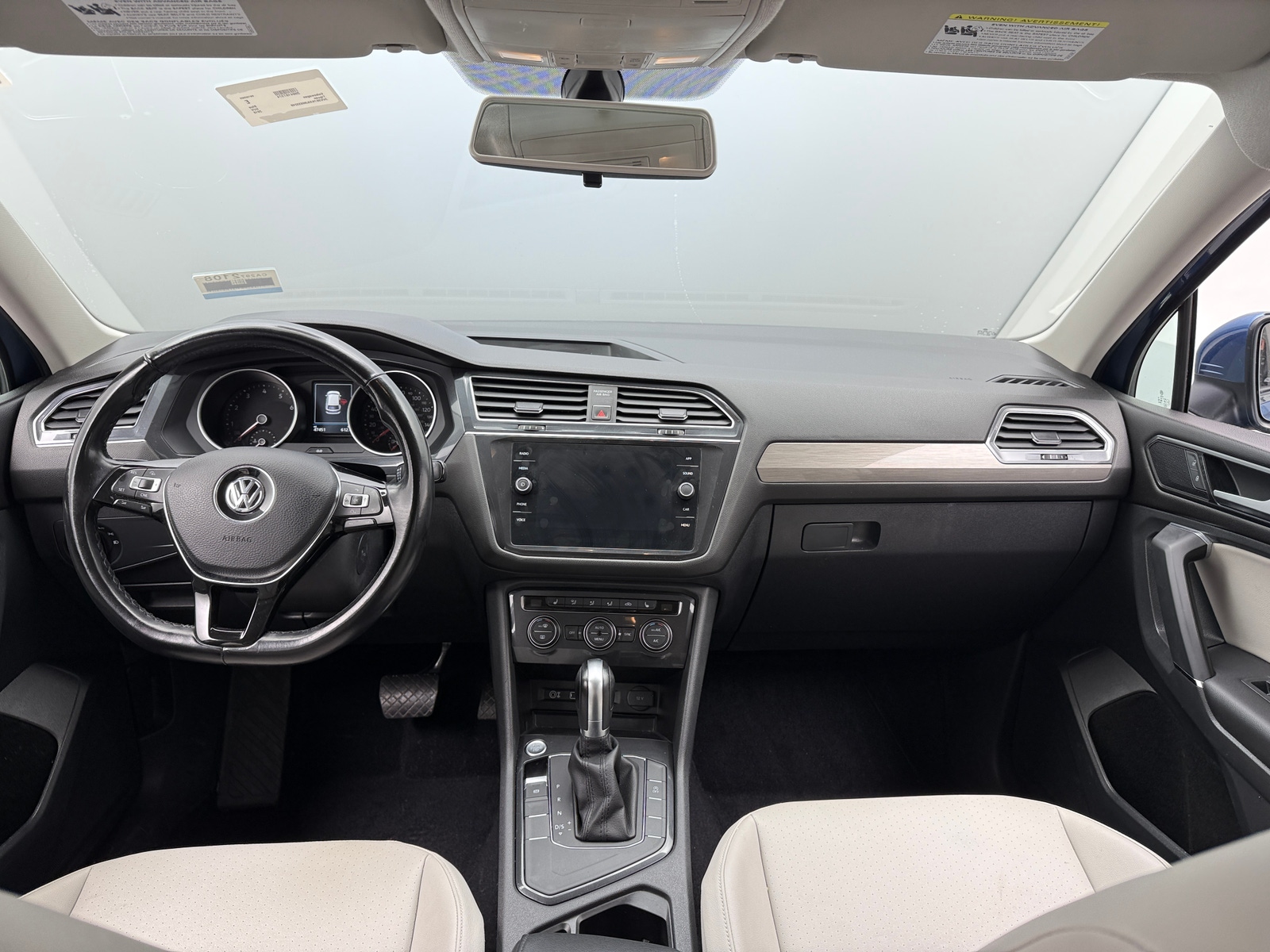 Thumbnail: 2018 Volkswagen Tiguan - 2