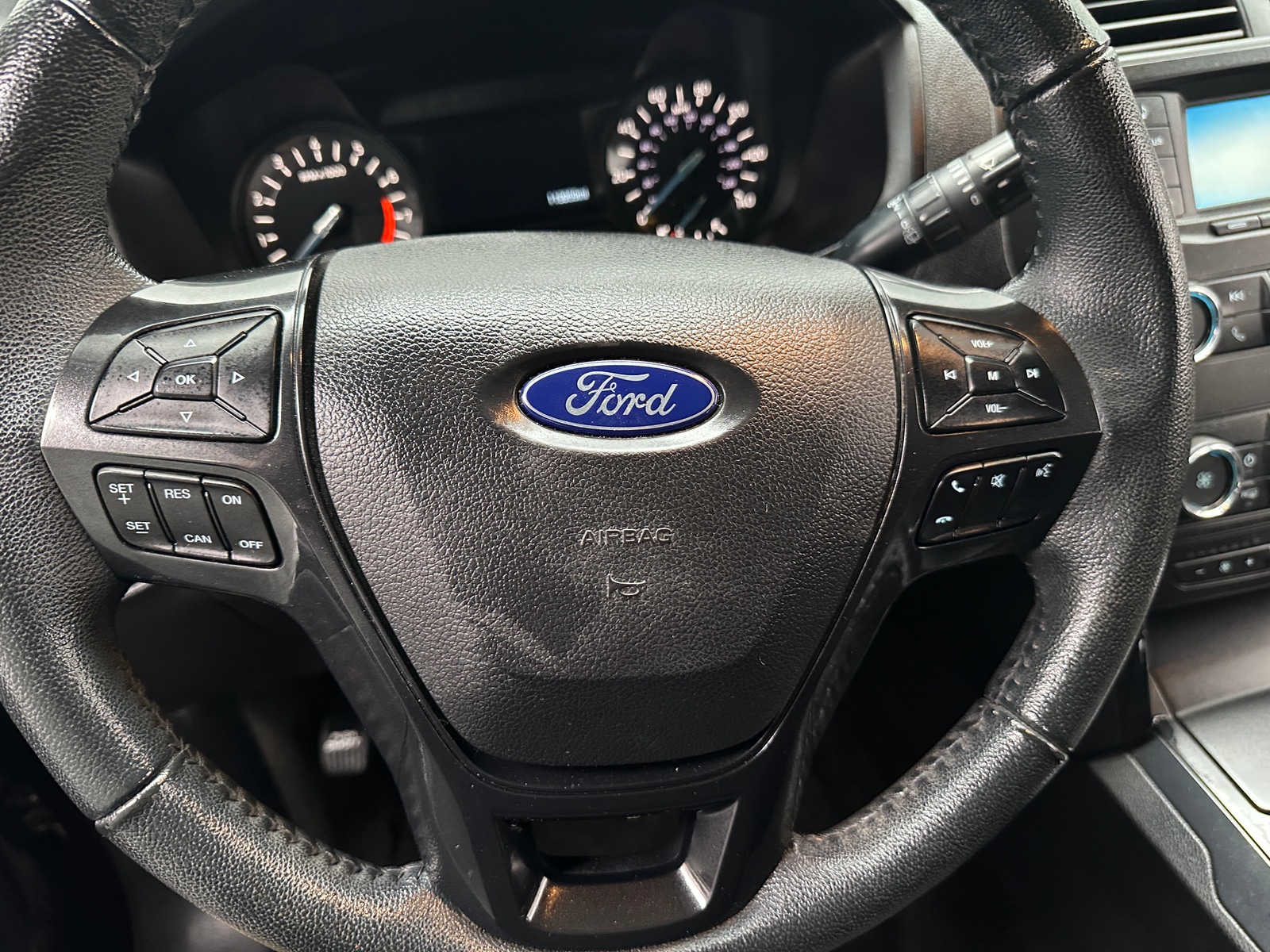 Thumbnail: 2018 Ford Explorer - 5