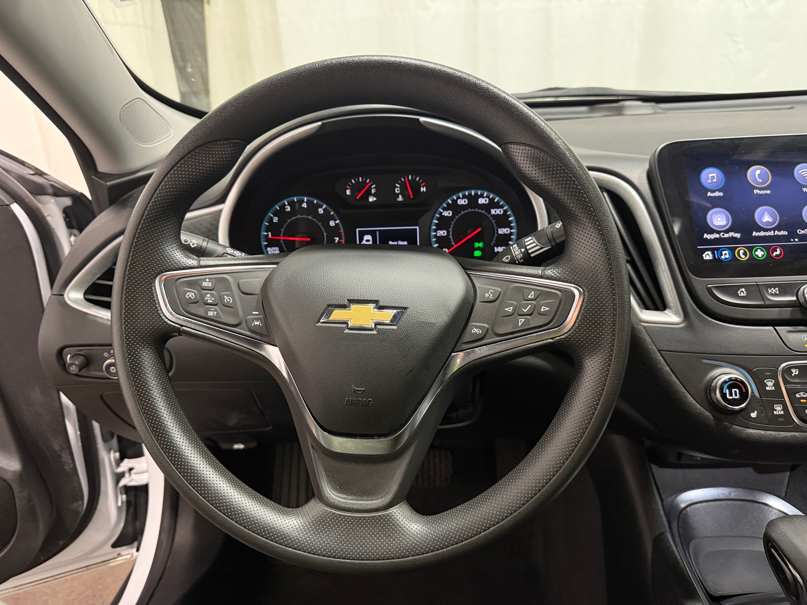 Thumbnail: 2024 Chevrolet Malibu - 5
