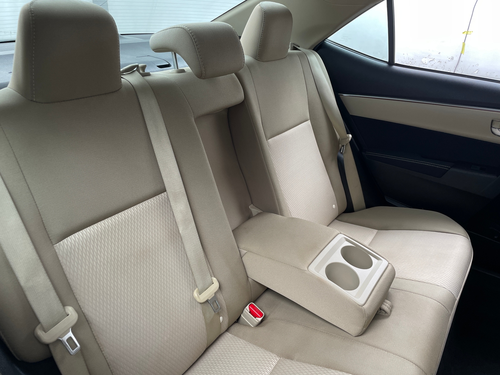 Thumbnail: 2015 Toyota Corolla - 6