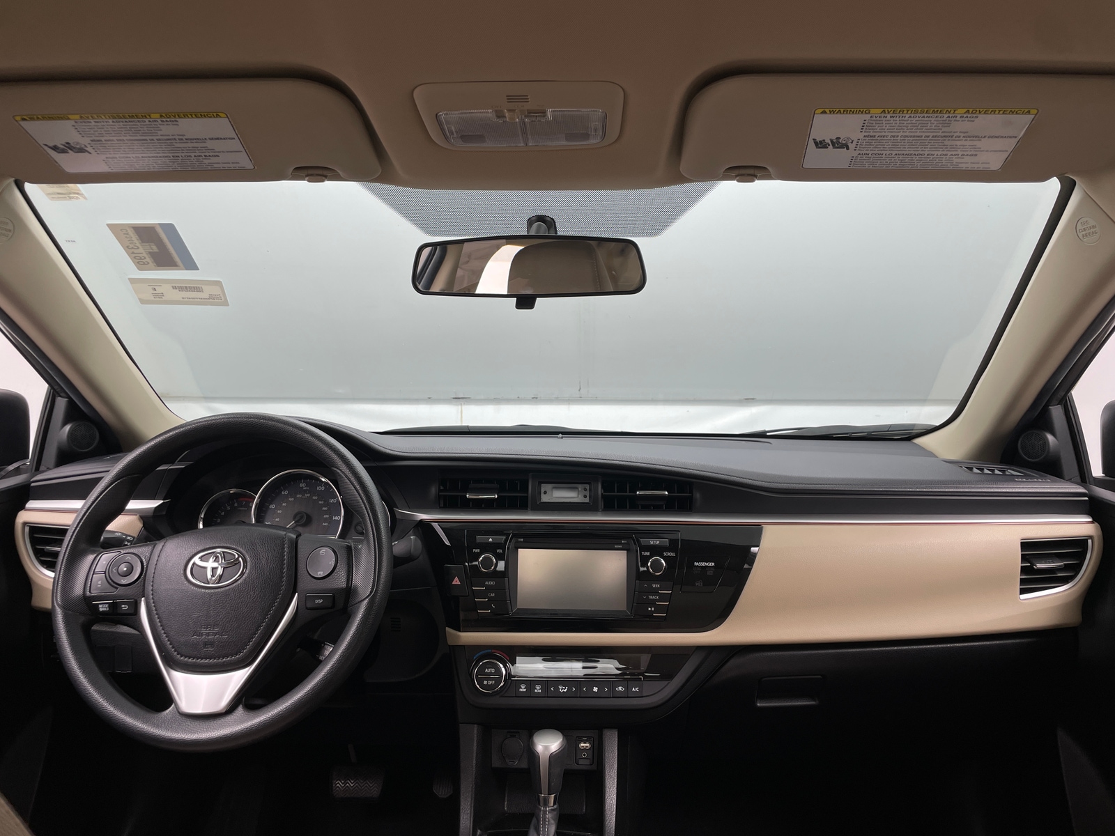Thumbnail: 2015 Toyota Corolla - 3