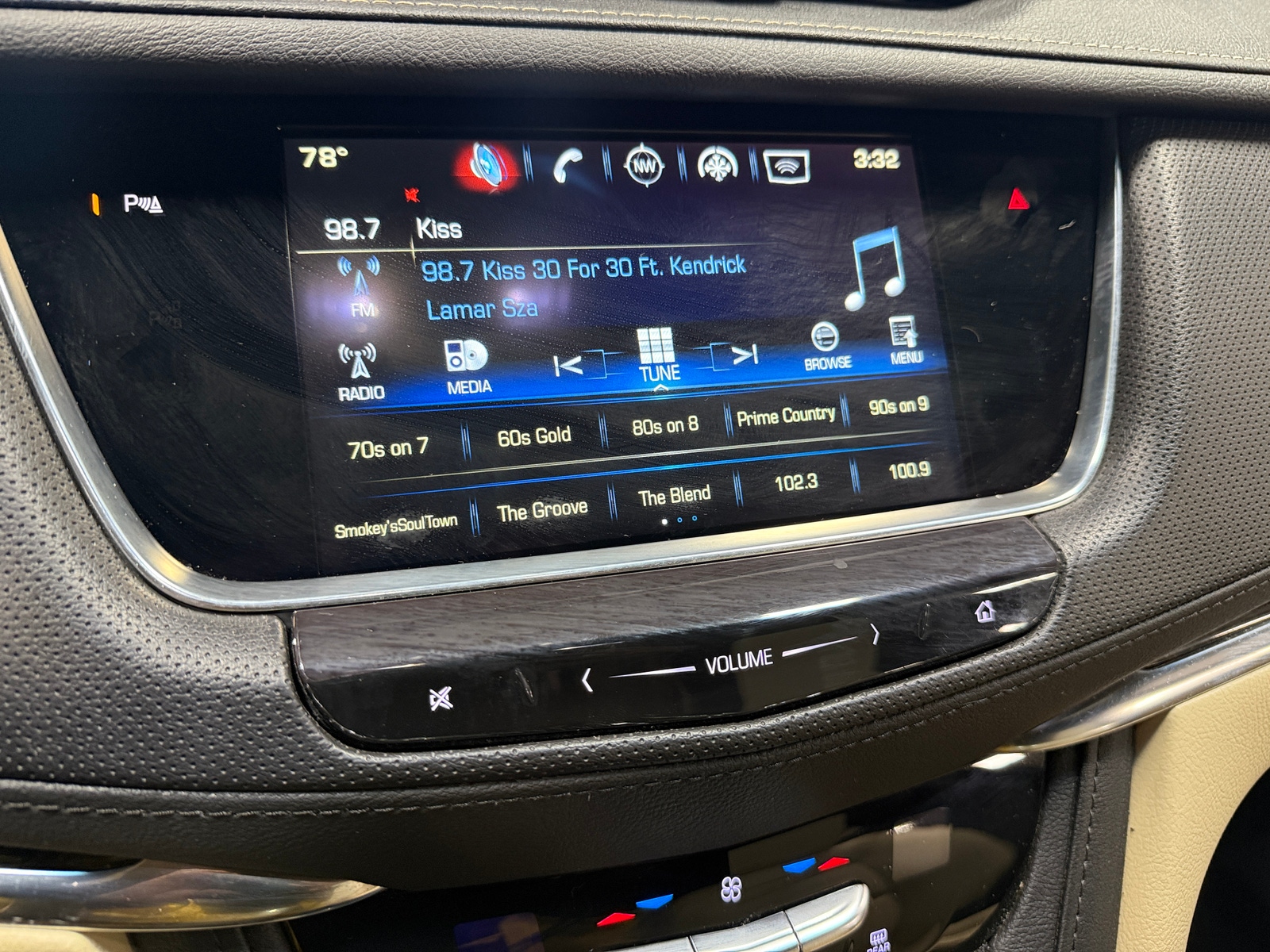 Thumbnail: 2019 Cadillac XT5 - 3