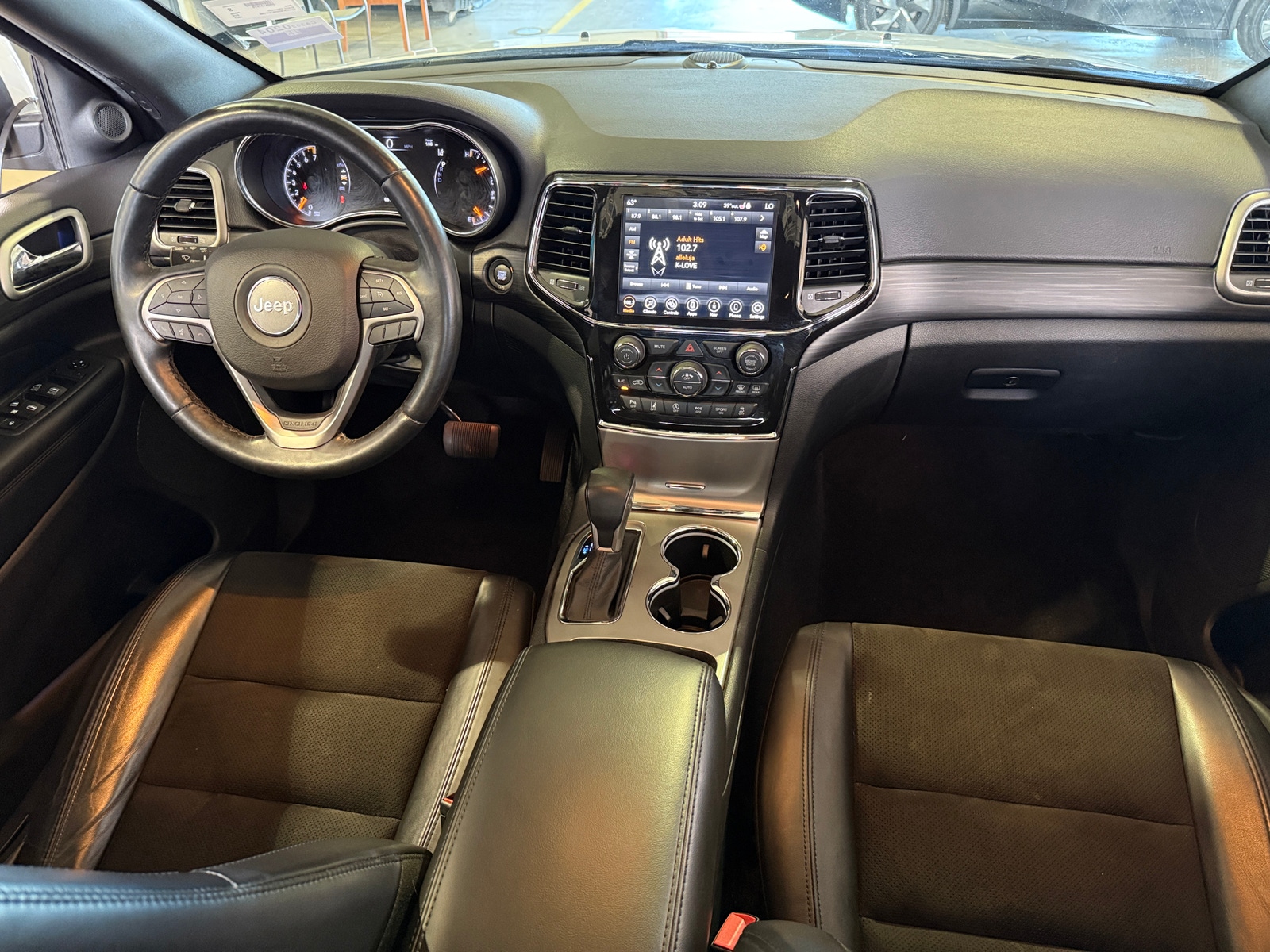 Thumbnail: 2021 Jeep Grand Cherokee - 3