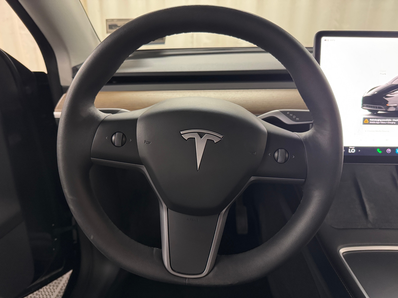 Thumbnail: 2023 Tesla Model Y - 4