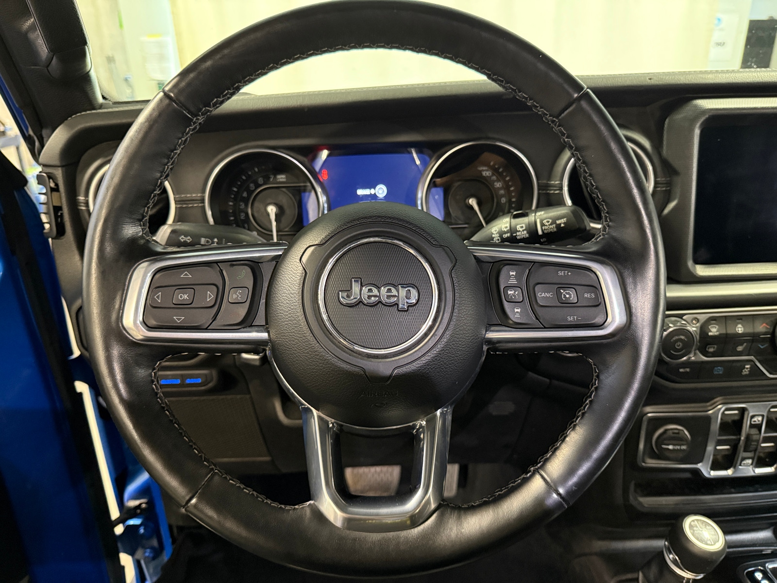 Thumbnail: 2022 Jeep Wrangler - 4