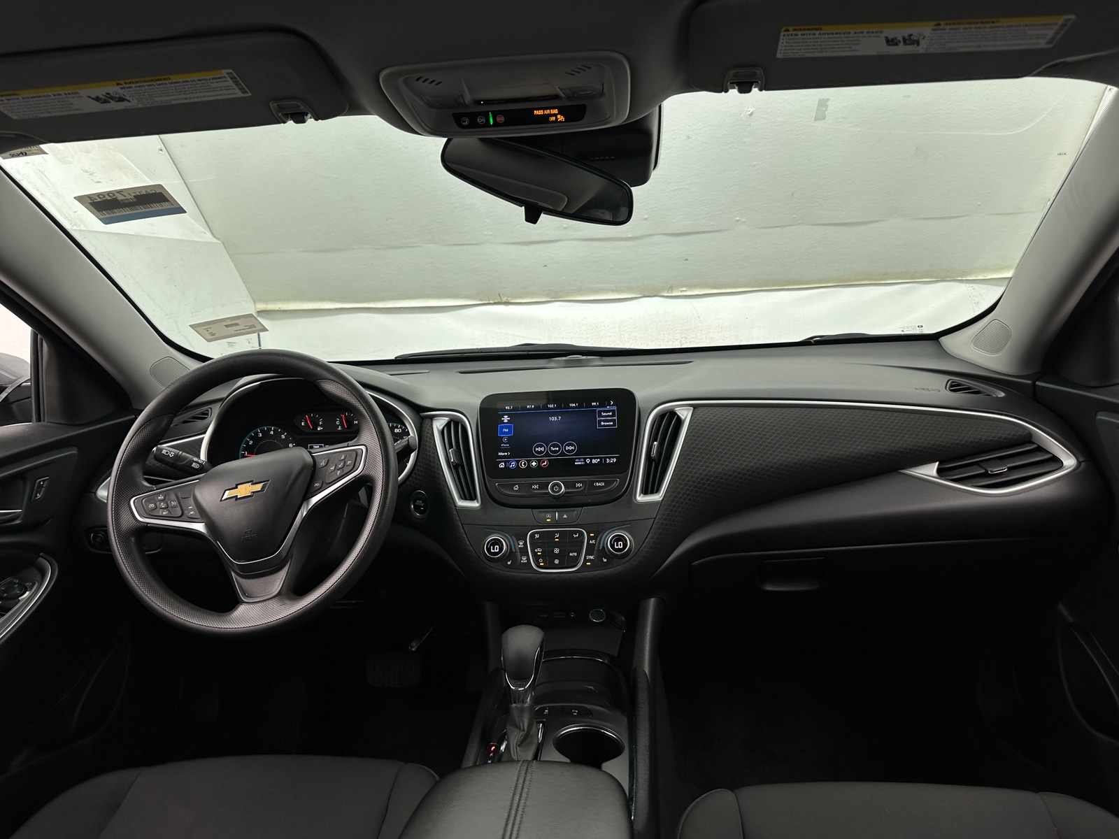 Thumbnail: 2024 Chevrolet Malibu - 3