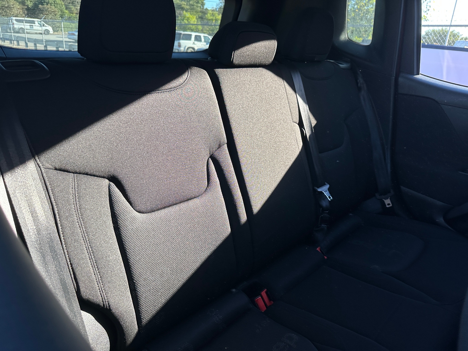Thumbnail: 2016 Jeep Renegade - 6