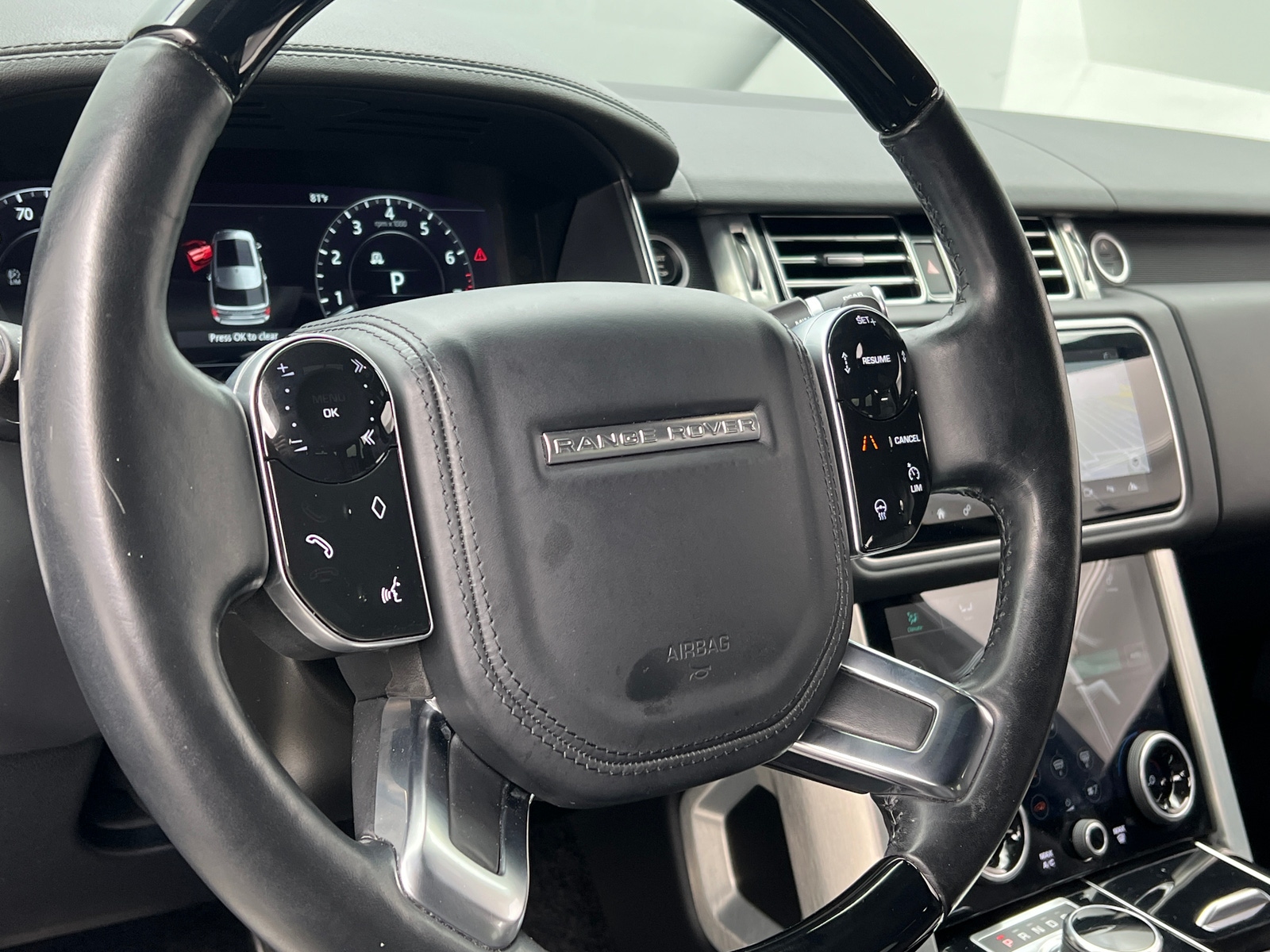 Thumbnail: 2021 Land Rover Range Rover - 4